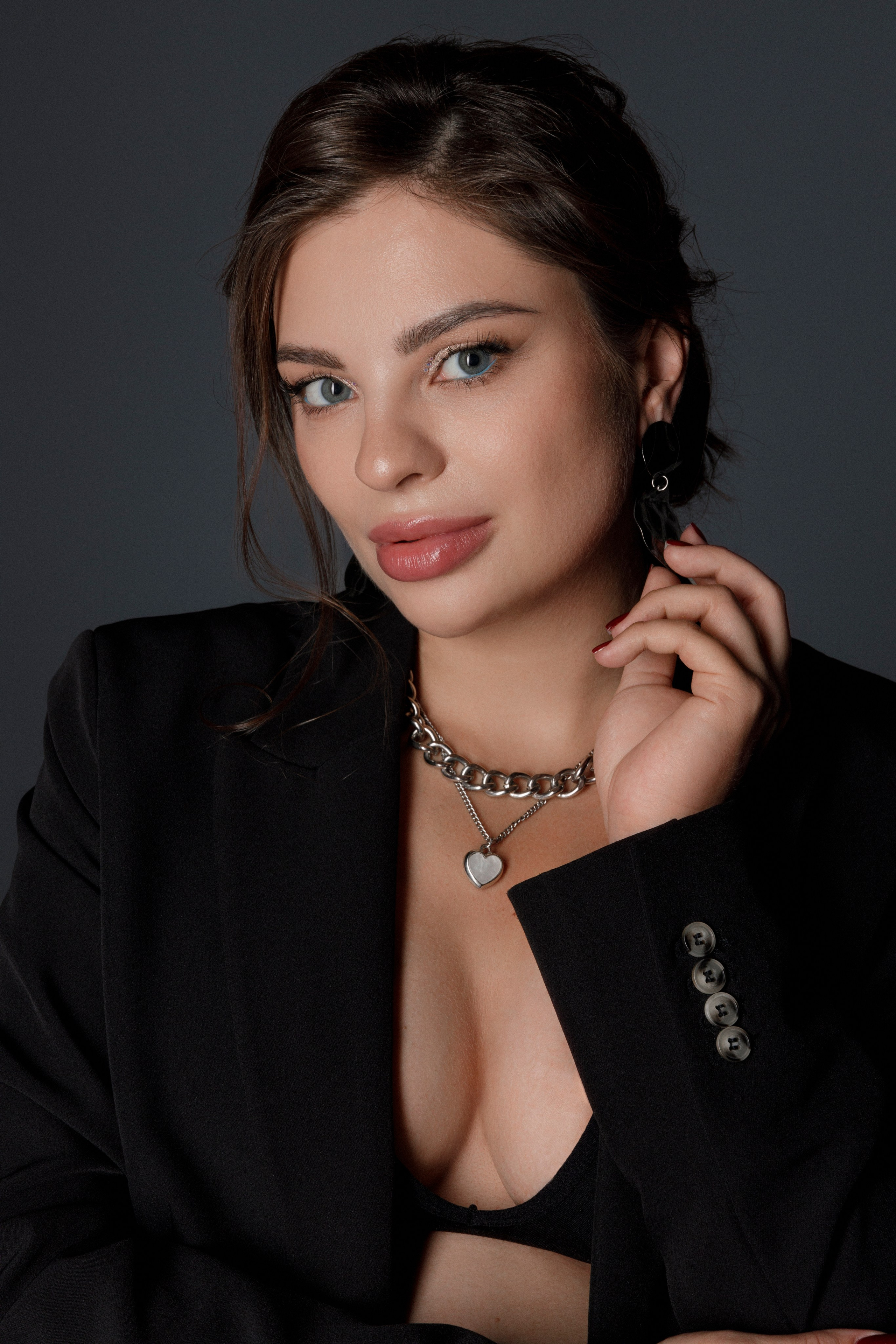 Алиса. Главная