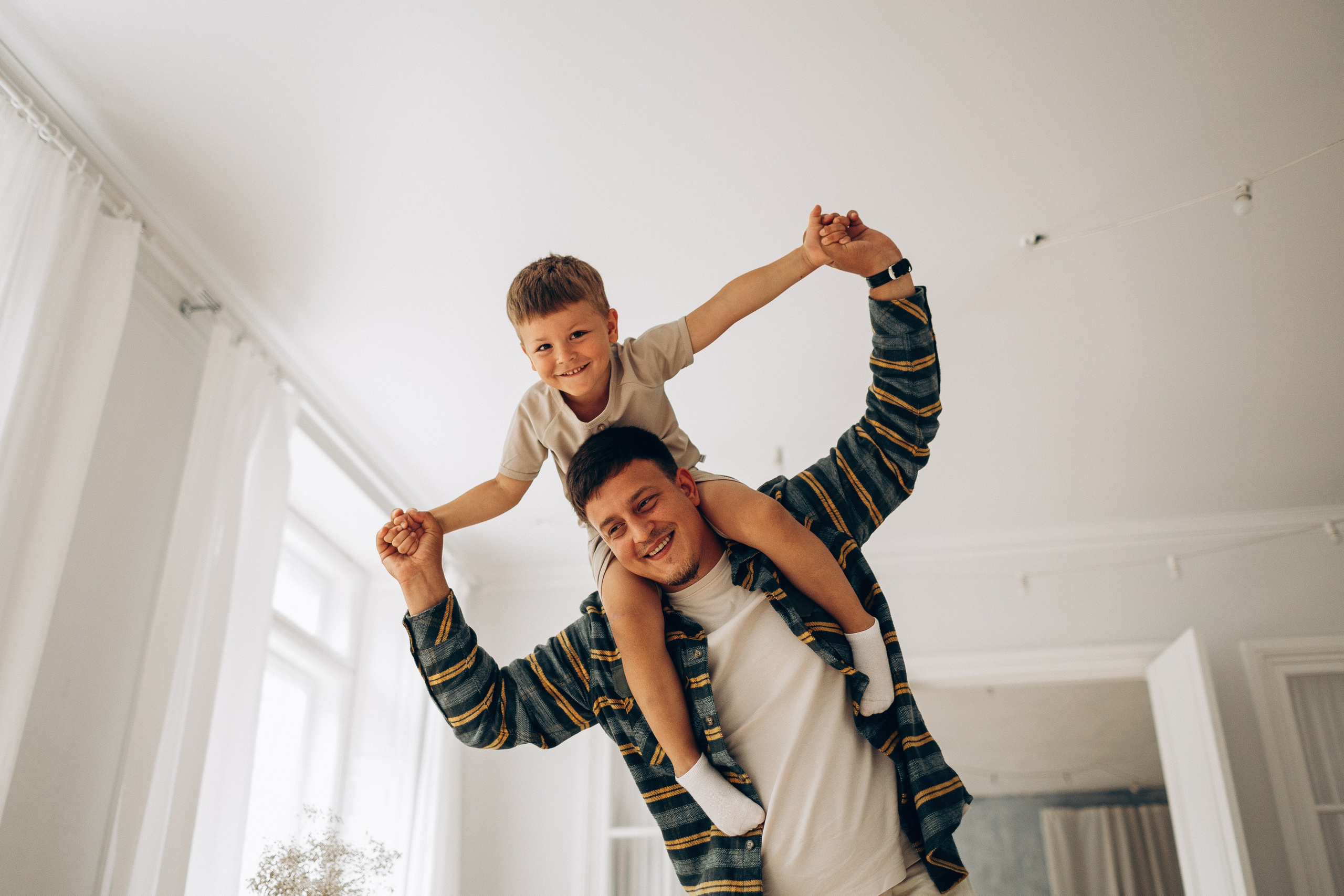 Семейная фотосессия в студии. Семейная съемка — это красивый способ признаться своей семье в любви