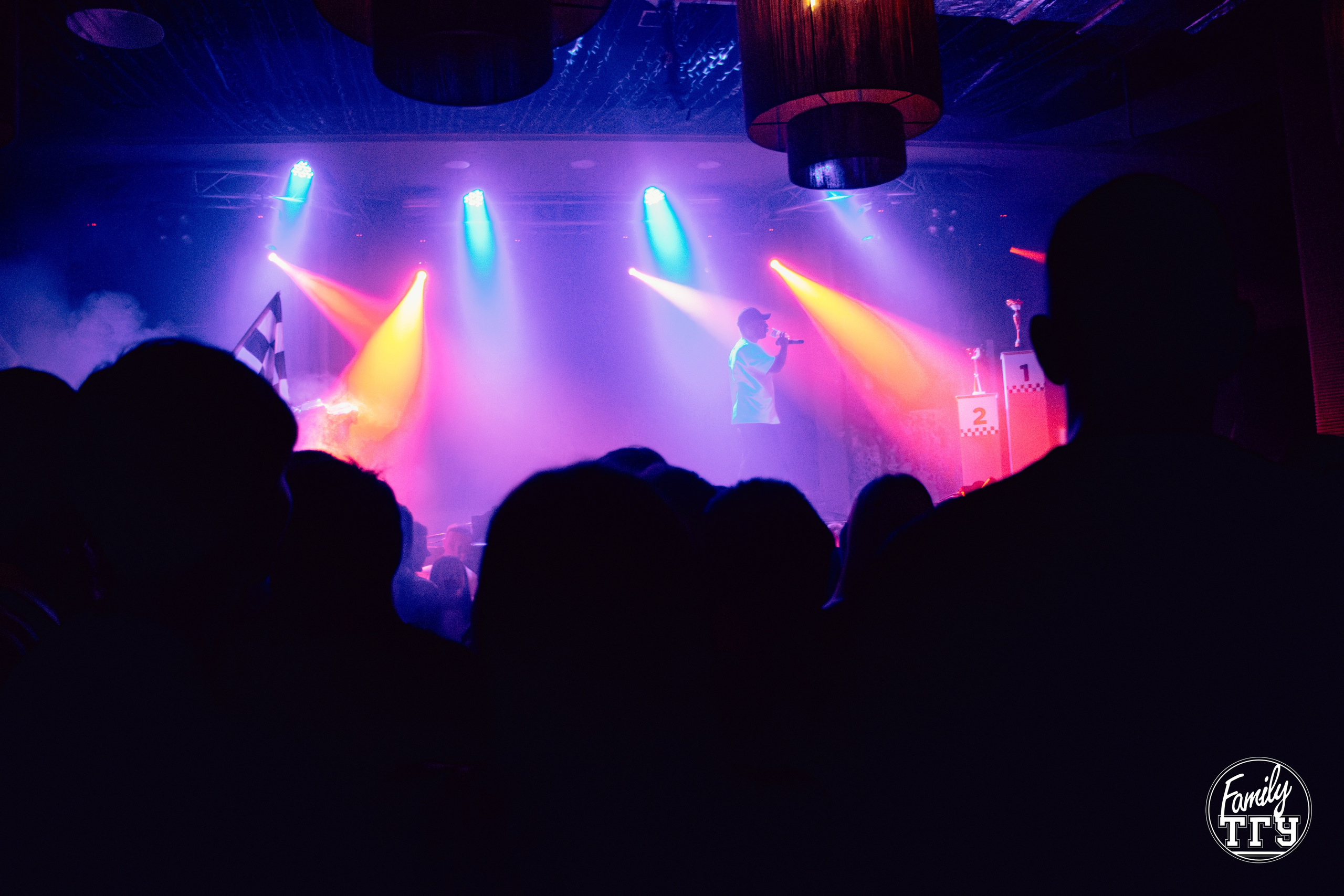 Посвят в Maison