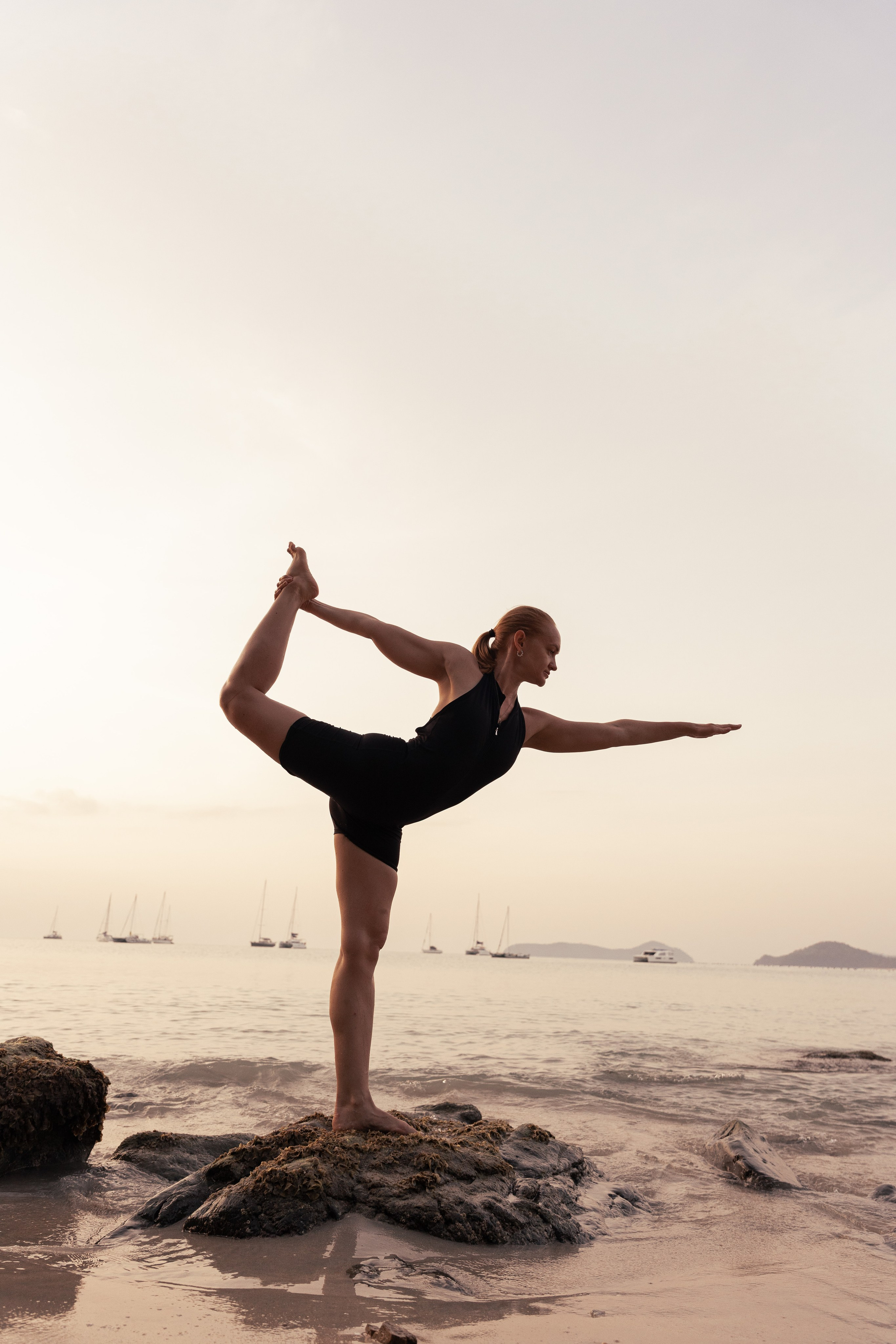 Yoga. Brand designer | photographer | model