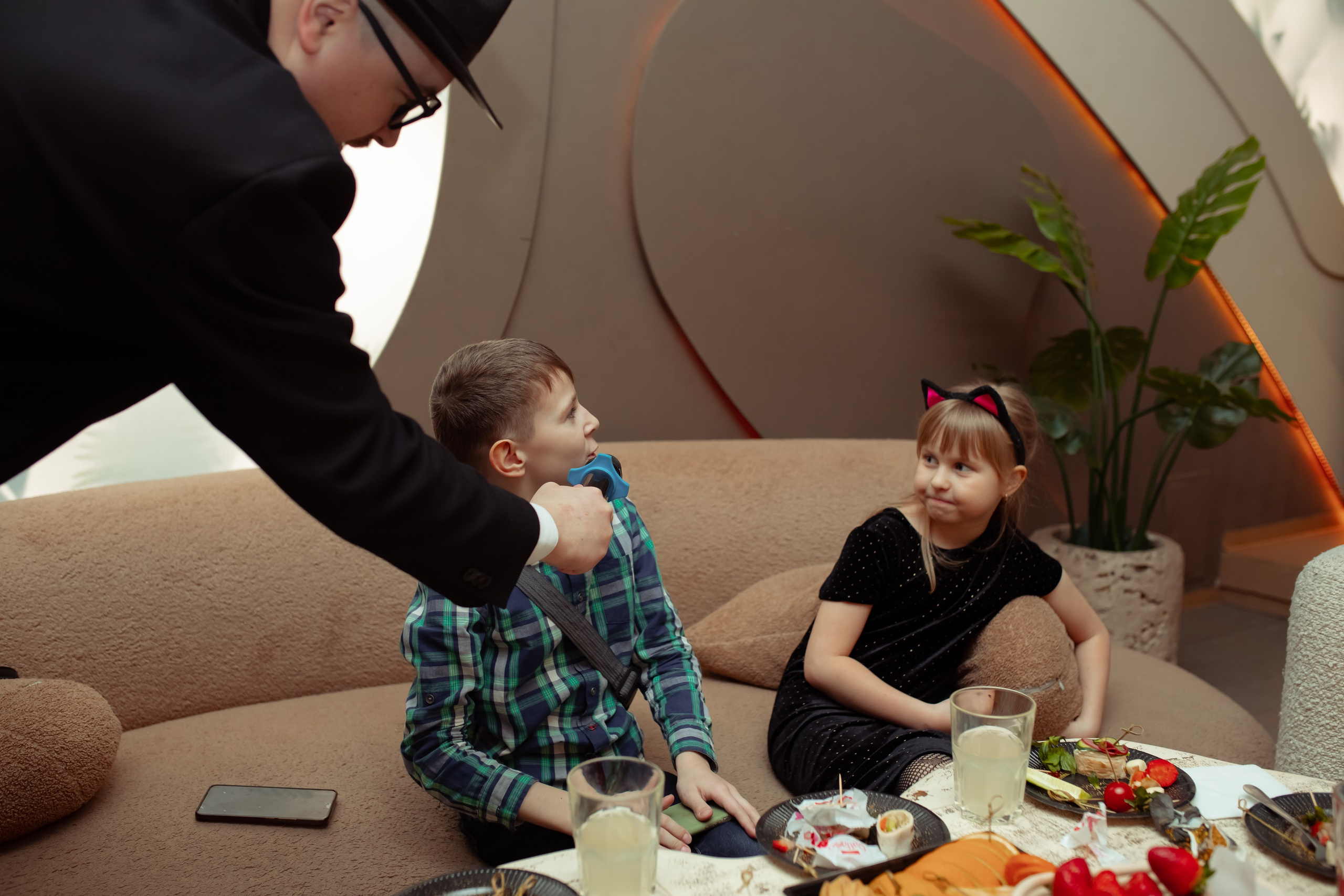 Юбилей Анны в стиле Гайдая. Семейный и детский фотограф в Москве Дорогова Екатерина