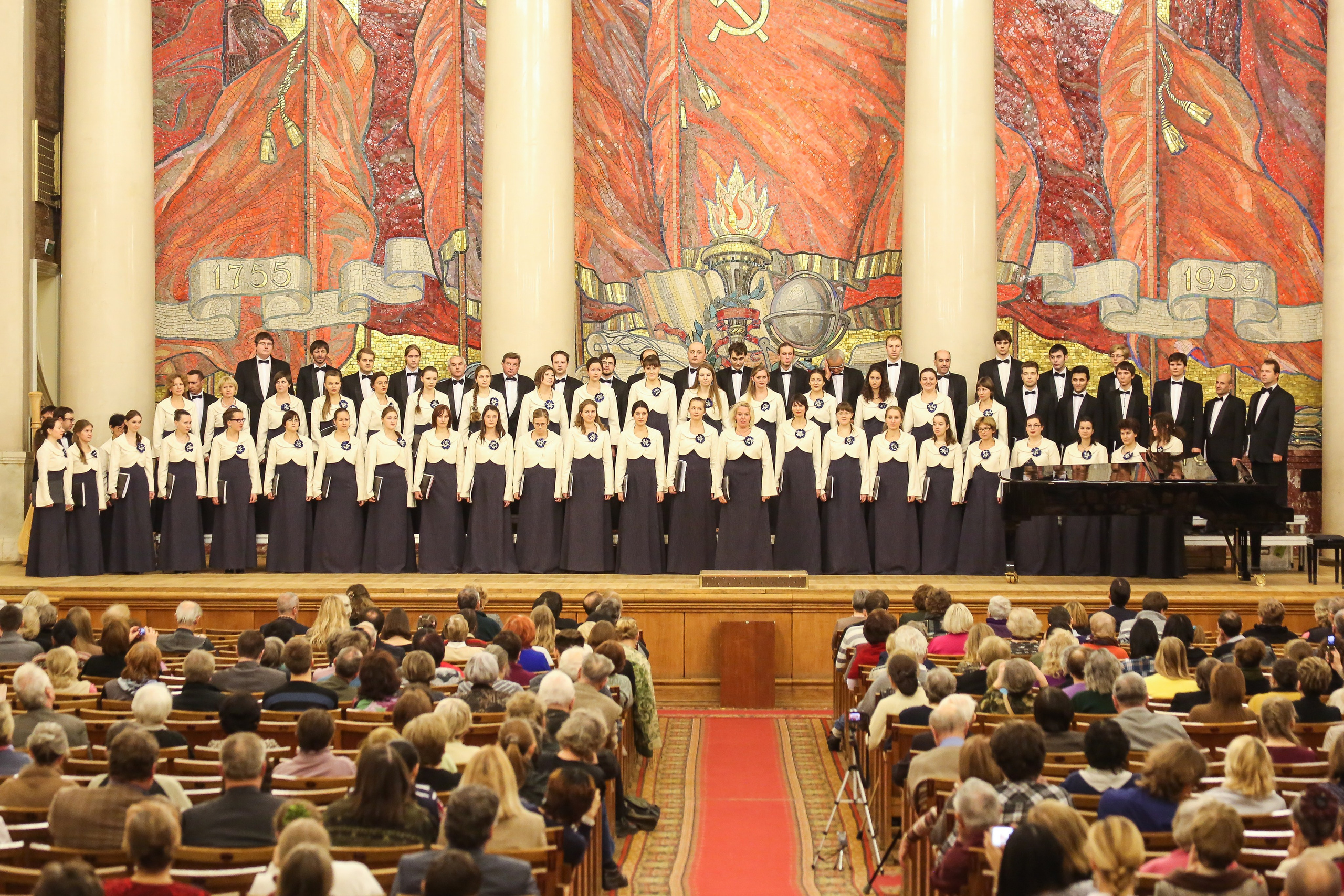 Хоровое студенчество двух столиц. Дарья Письменюк / Darya Leitstern — фотограф, музыкант, журналист, путешественник