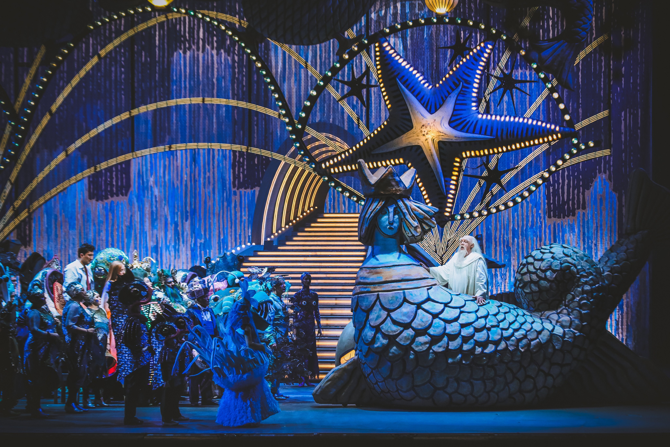 Парк древнерусского периода: премьера «Садко» Чернякова в Большом театре. Дарья Письменюк / Darya Leitstern — фотограф, музыкант, журналист, путешественник