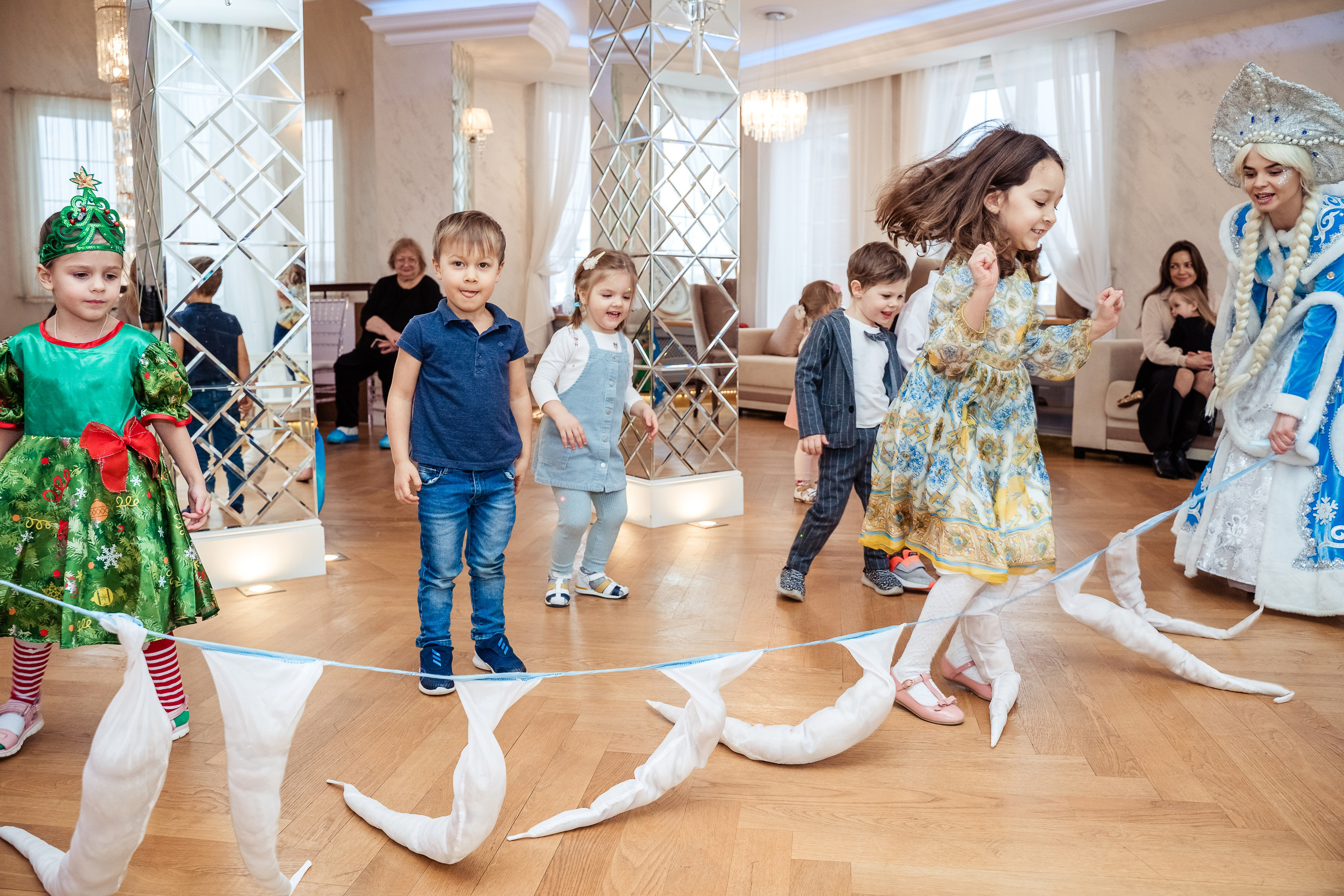 Новый год младшей группы