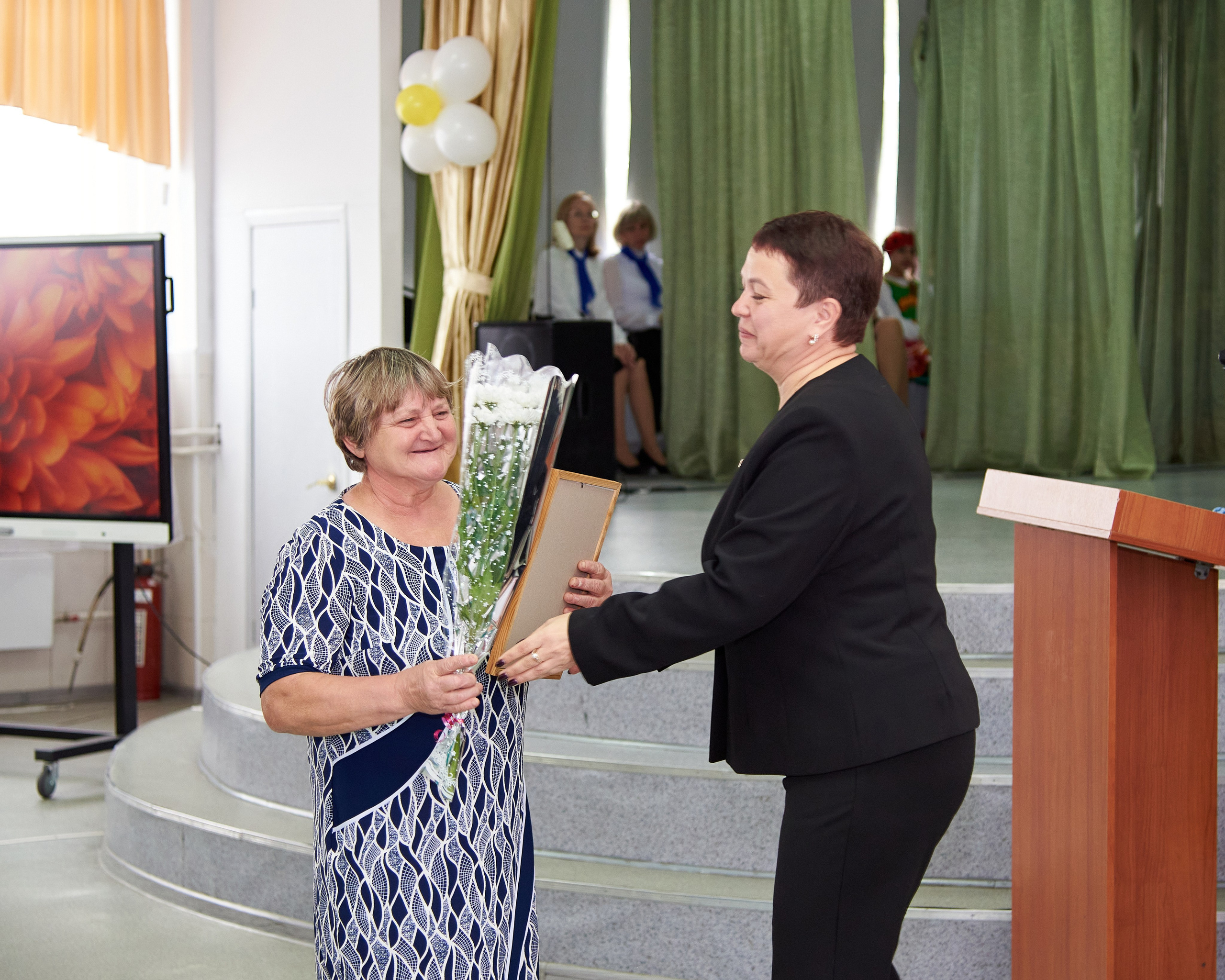 День воспитателя и всех дошкольных работников 2022. [fXph] Фотограф Масликов Илья. Съёмка мероприятий в Ленинске-Кузнецком