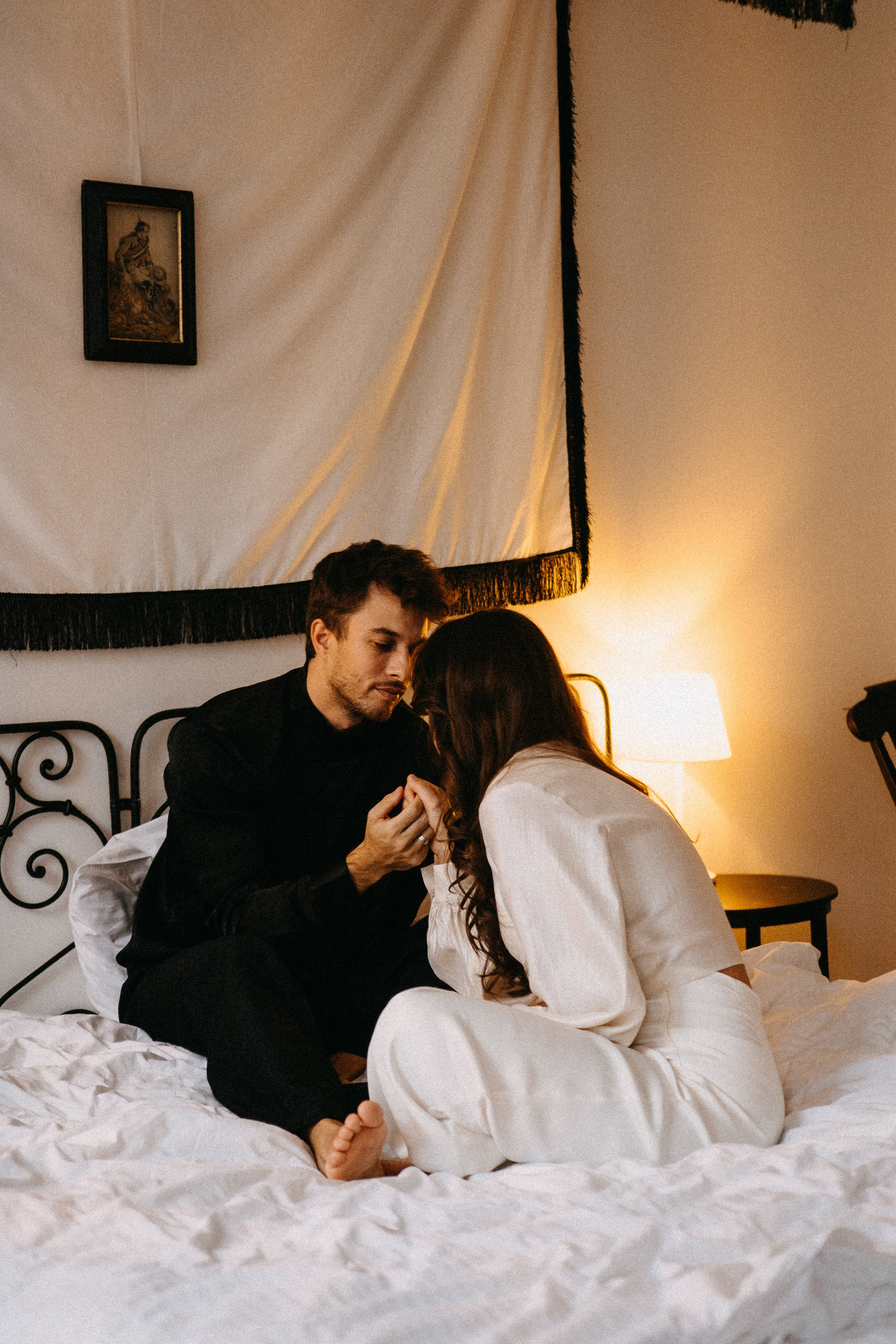 СБОРЫ ЖЕНИХА И НЕВЕСТЫ В УЮТНОЙ КВАРТИРЕ В ЦЕНТРЕ САНТК-ПЕТЕРБУРГА. Профессиональный фотограф, Санкт-Петербург — Виктория Богомолова