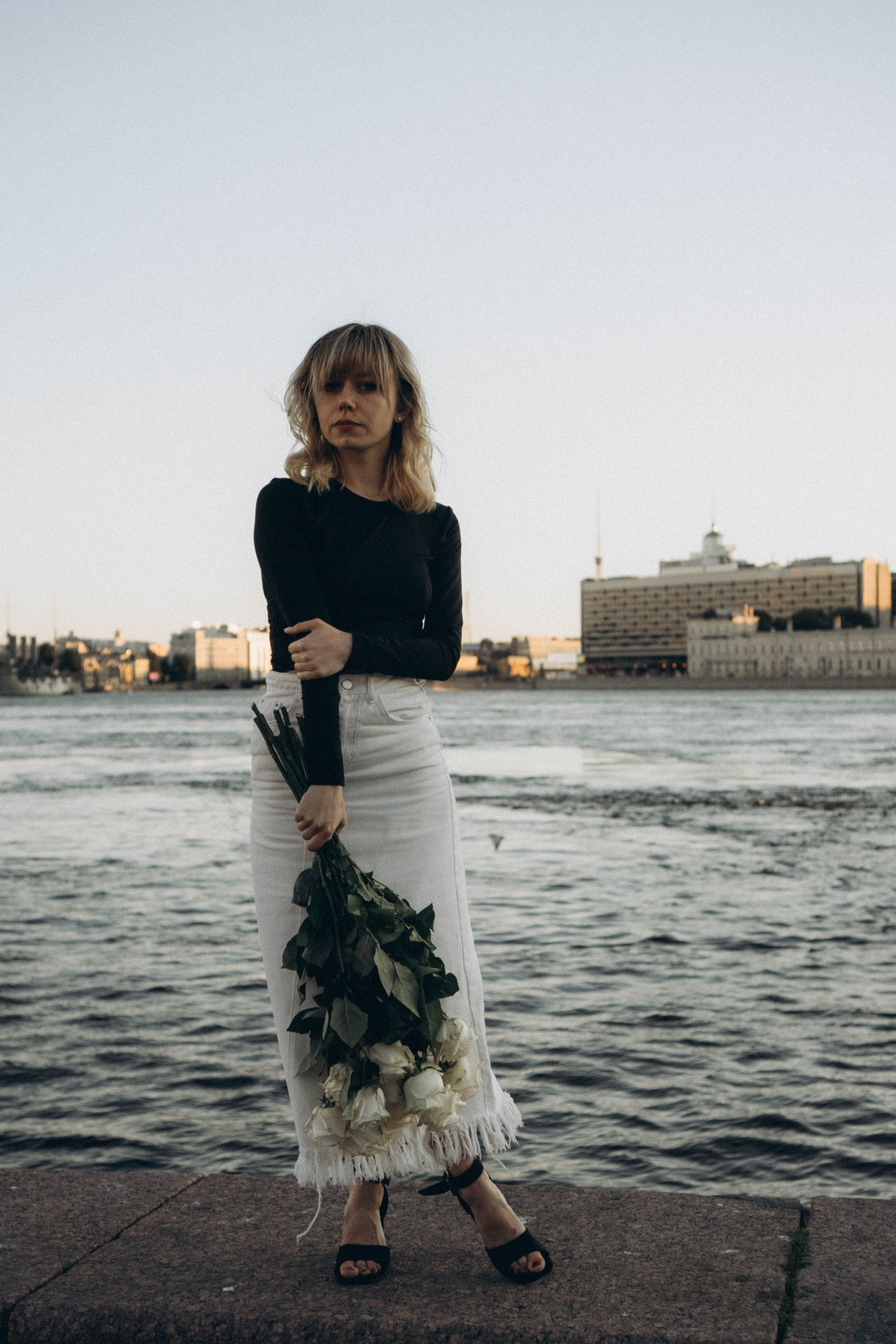 ПРОГУЛКА ПО ГОРОДУ В БЕЛЫЕ НОЧИ (другой вариант). Профессиональный фотограф, Санкт-Петербург — Виктория Богомолова