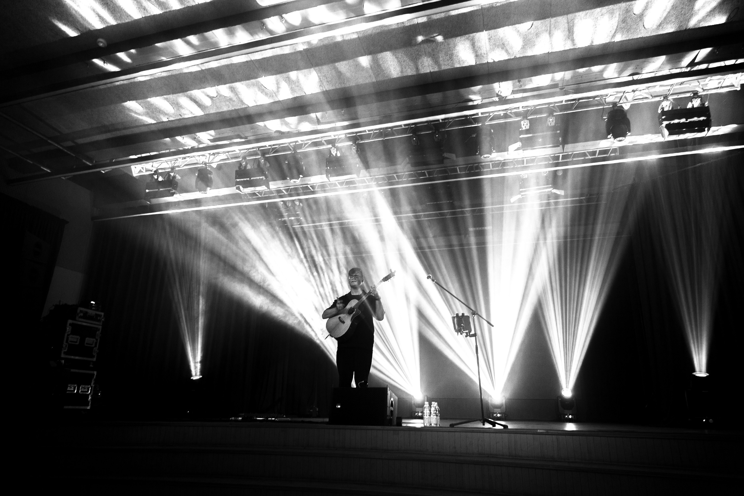 Дамир. Сольник Ноябрь 2025. Design Muginov