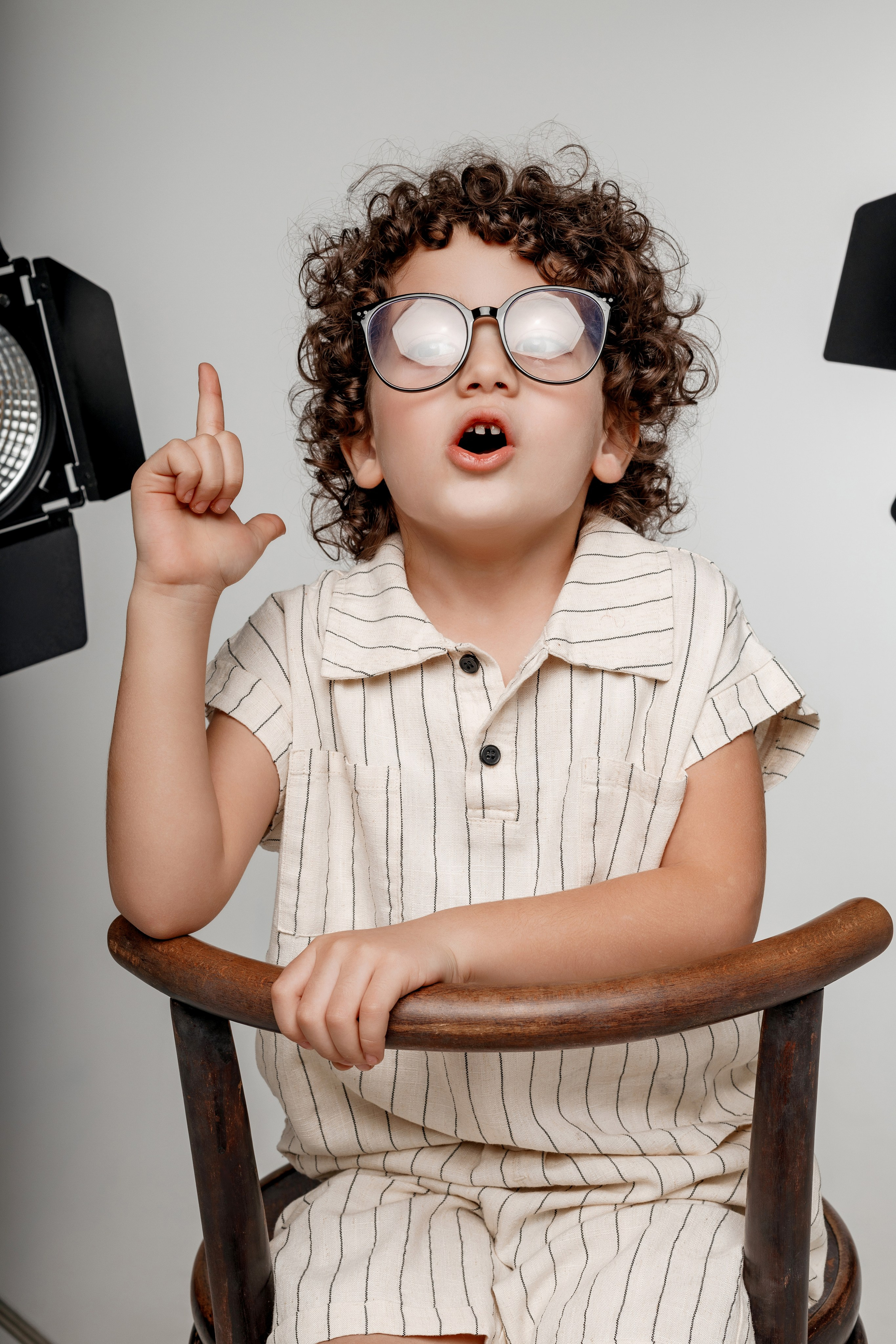 Детская фотосессия Георгия | Профессиональные фотографии в Сочи. Детский студийный фотограф Сочи