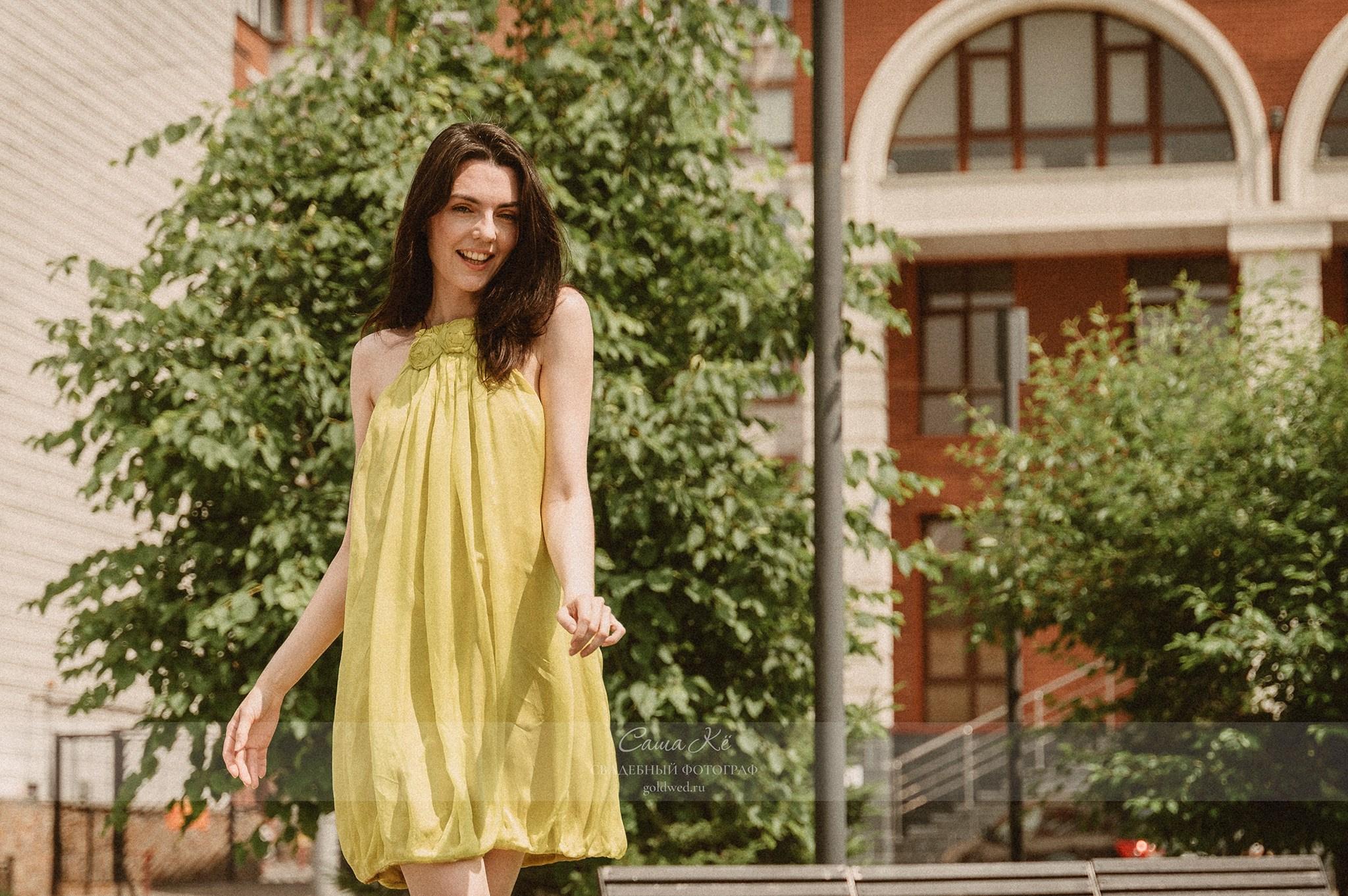 Стильная фэшн фотосъёмка в Новосибирске — фотограф Саша Кё | Прогулка, романтика, эмоции, нежность. Свадебный, семейный и event фотограф в Новосибирске и Новосибирской области Саша Кё