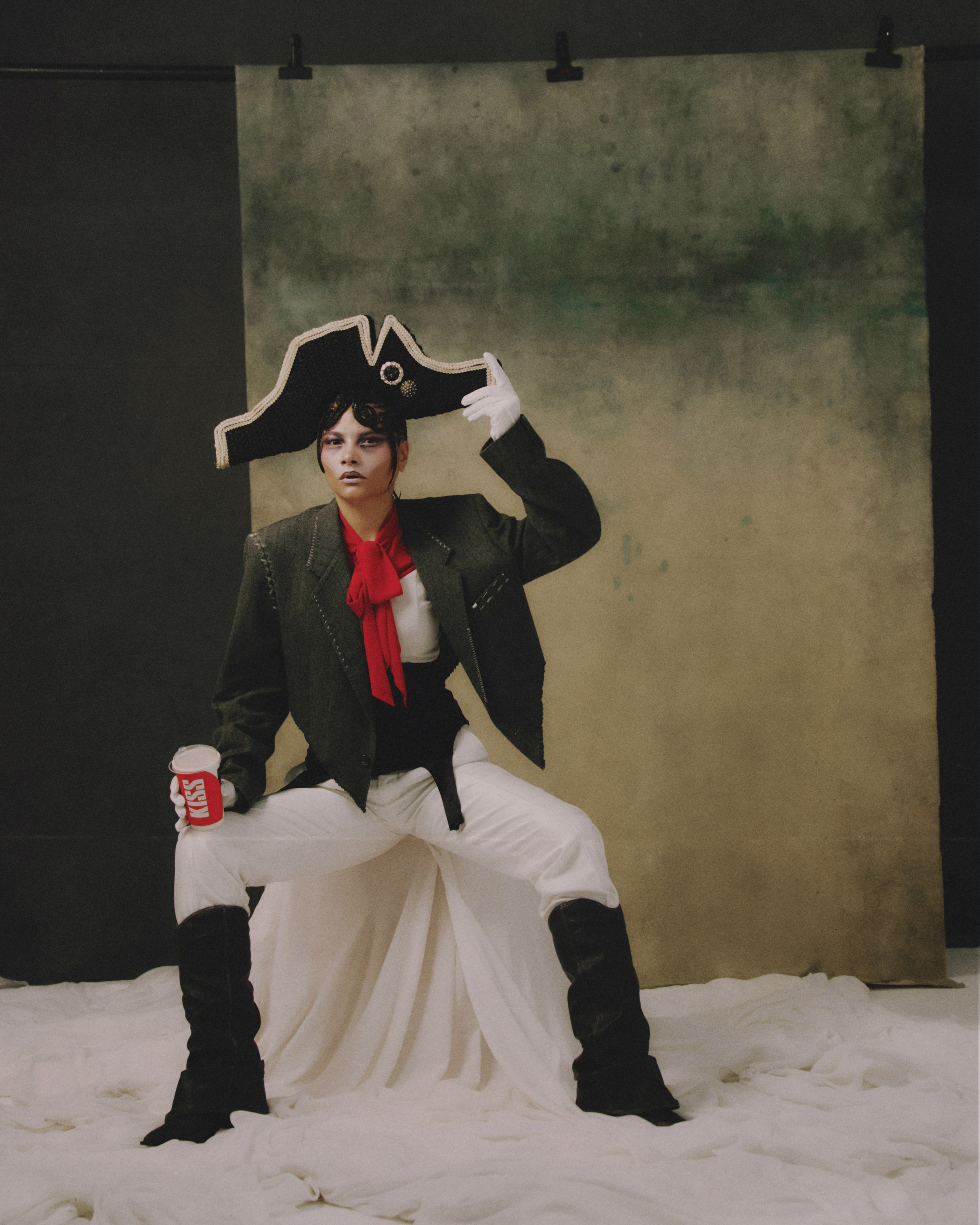 ART VOLNA. Рекламный, Fashion и имиджевый фотограф Михаил Чащин