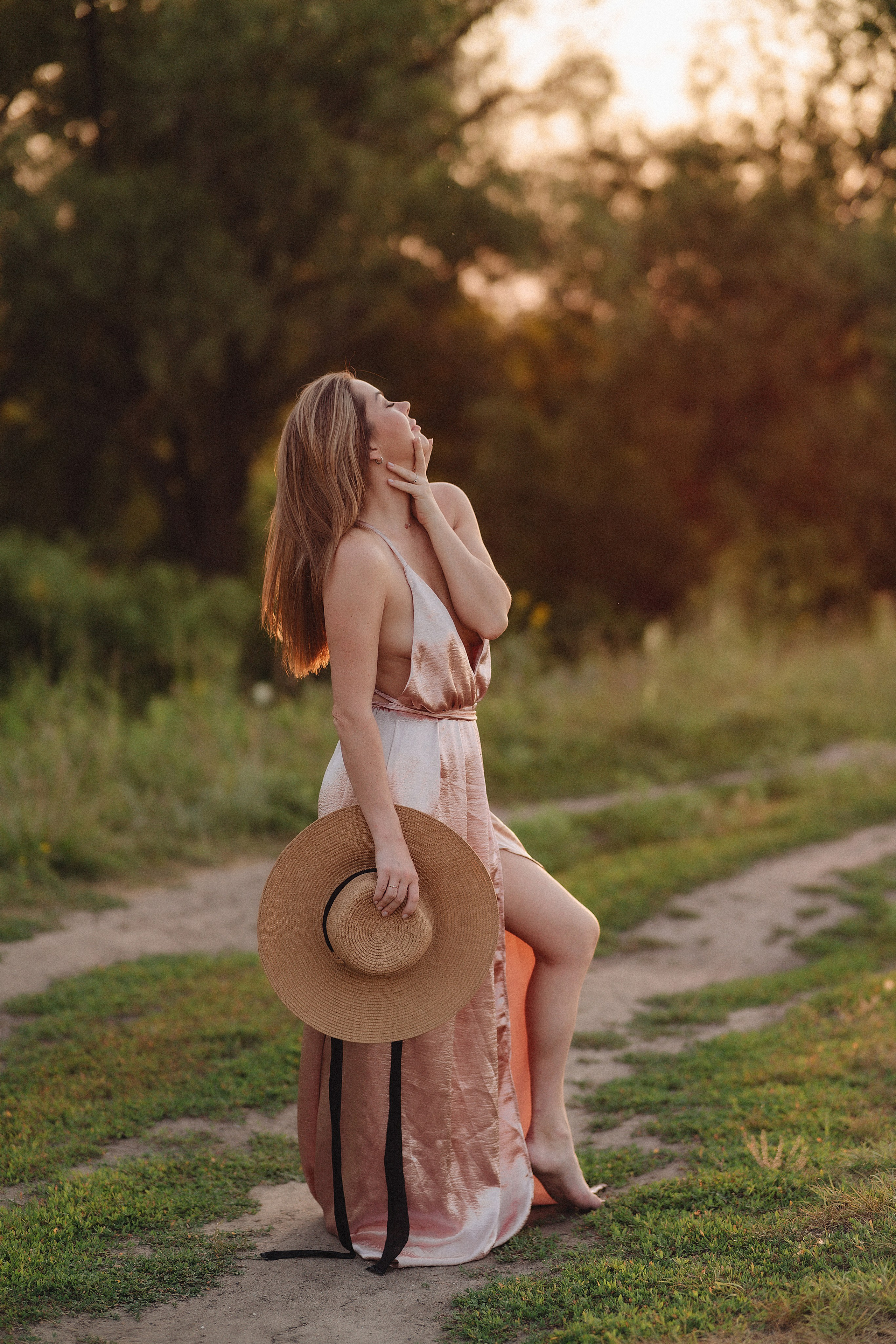 Юлия | Летняя съемка на закате. Фотограф Карина Шмулёва. Воронеж и область