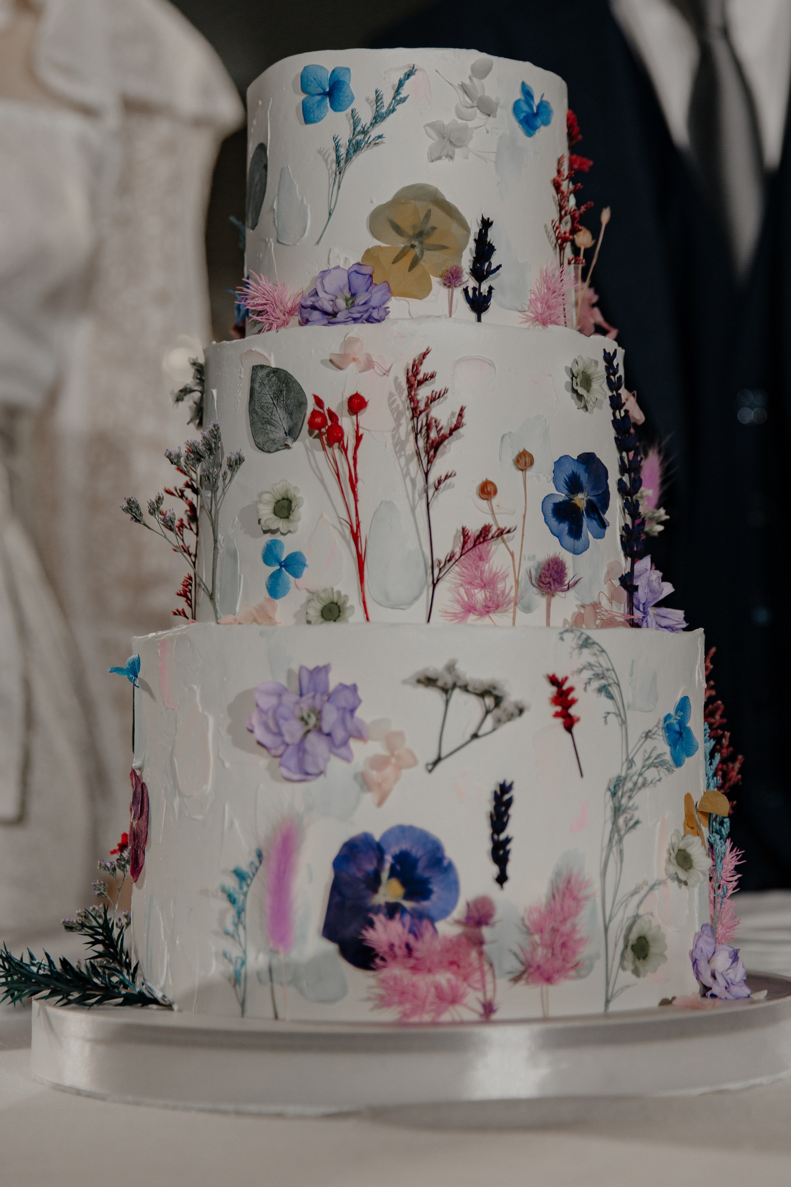 29.07.2024. RETOUCH-HOUSE