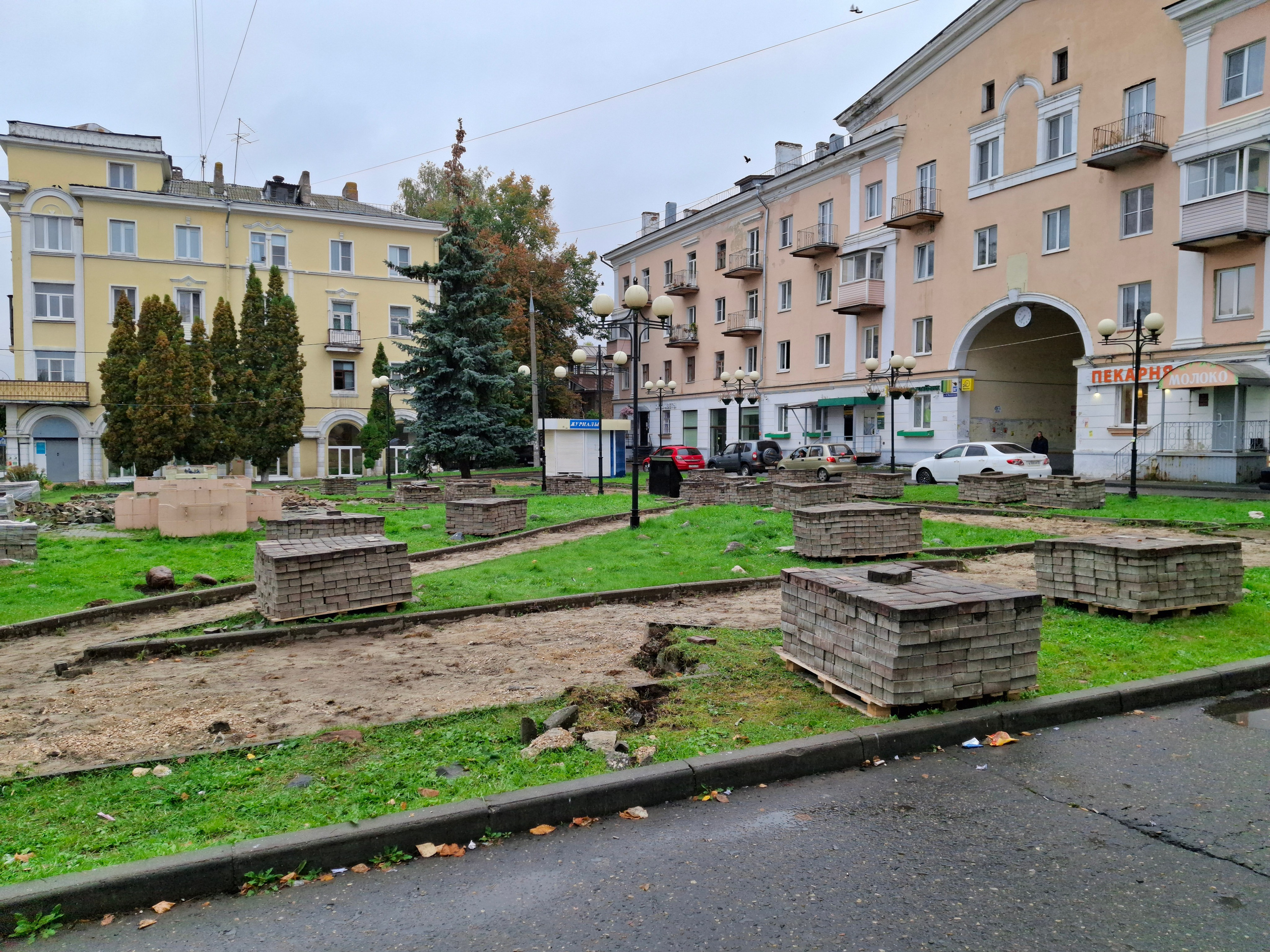 Владимир. Утро и вечер 20 сентября 2025. Игорь Жучков. Россия увиденная глазами путешествующего фотографа