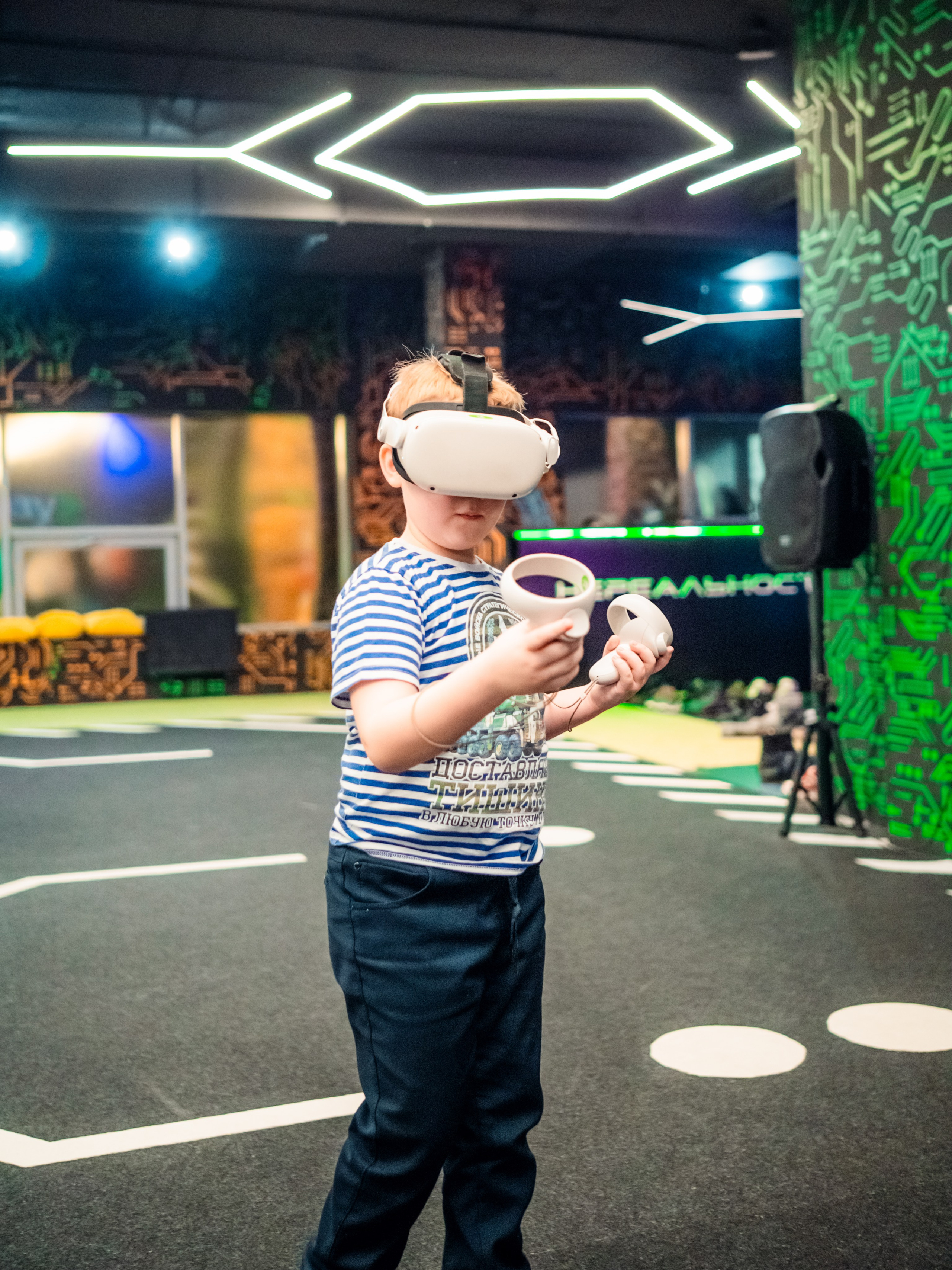 VR (November-December 2024). Felixtones