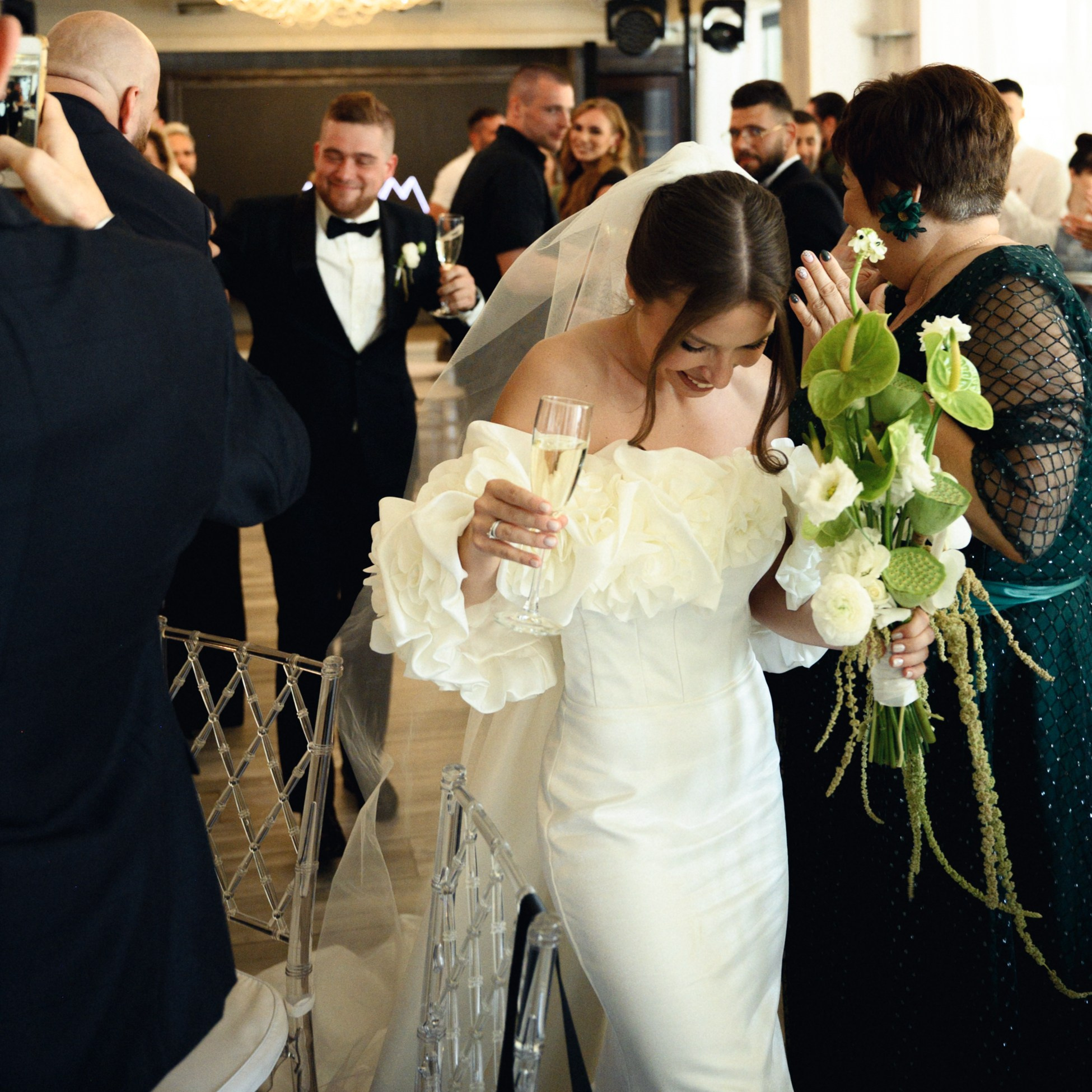 Мария и Никита. Бунгало в Москве.Аренда Бунгало в Мск