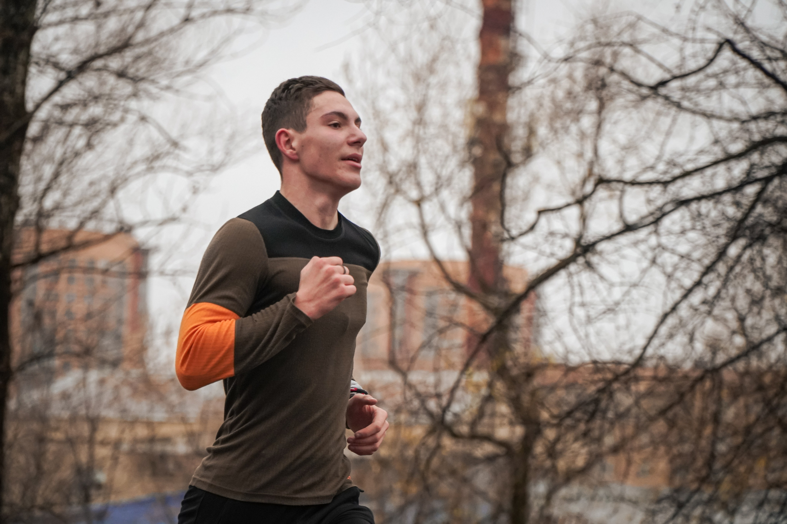 5 вёрст Реутов 16.11.2024. Роман Капилюшов. Бег. Фото. Видео. г. Люберцы