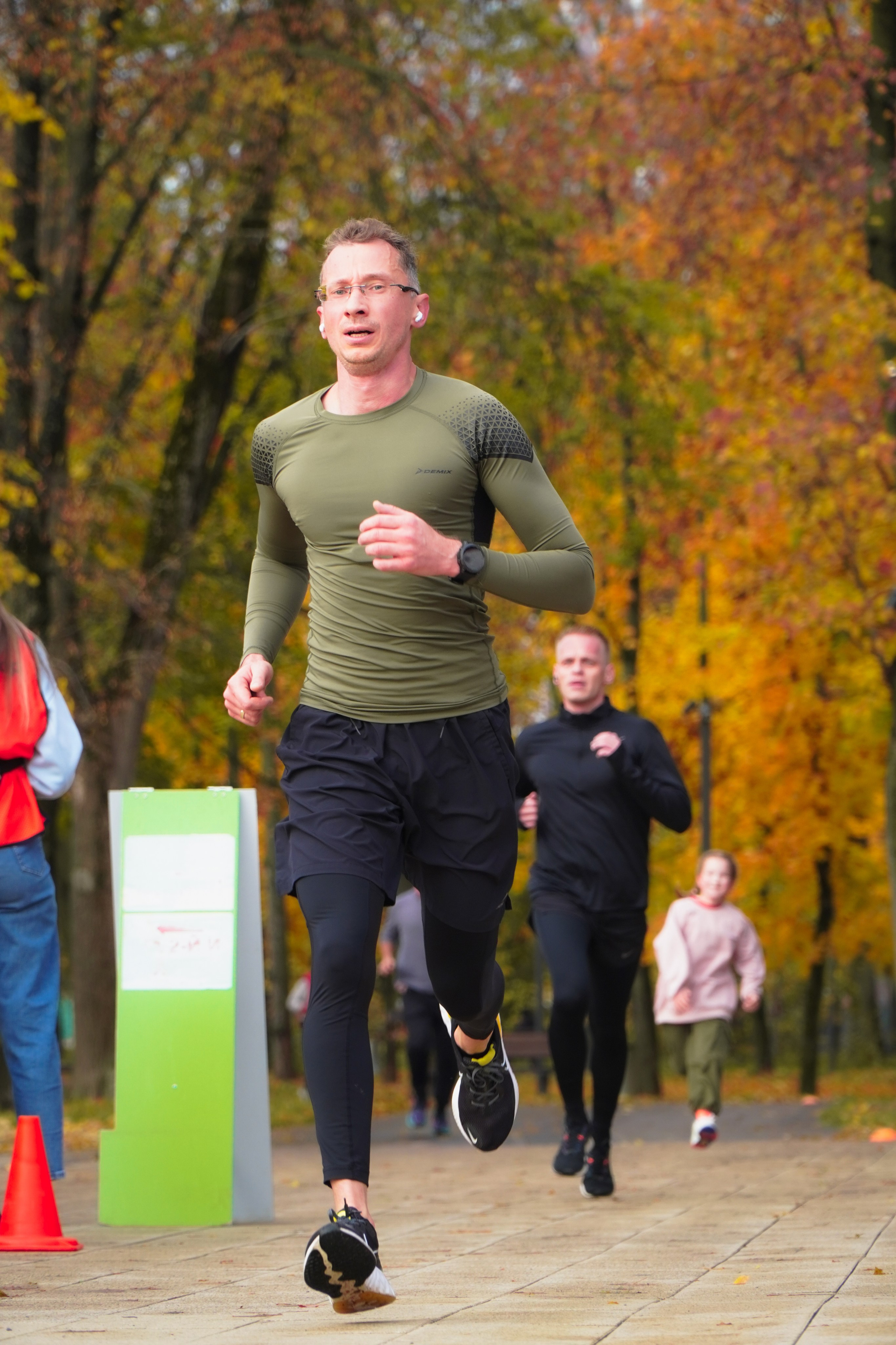 5 вёрст Наташинский 11 октября 2025. Роман Капилюшов. Бег. Фото. Видео. г. Люберцы