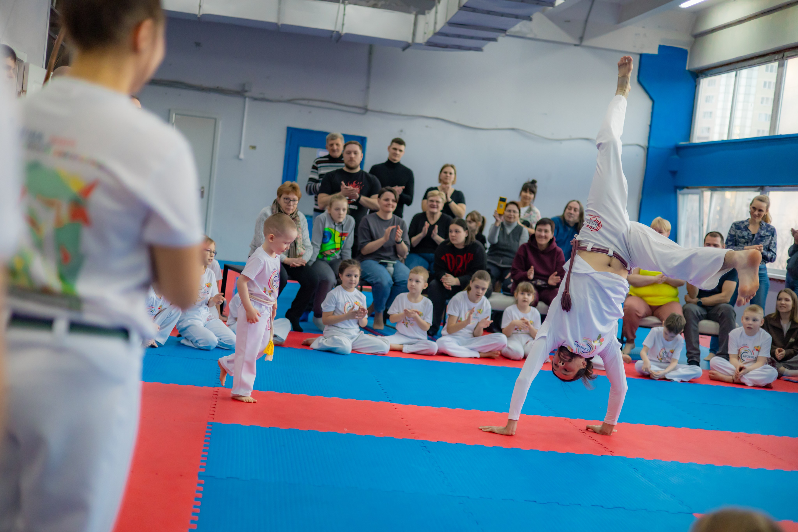 Капоэйра 2 Церемония вручения и смены поясов в Зеленограде. Детский и семейный фотограф Евгения Вахнеева Москва Зеленоград