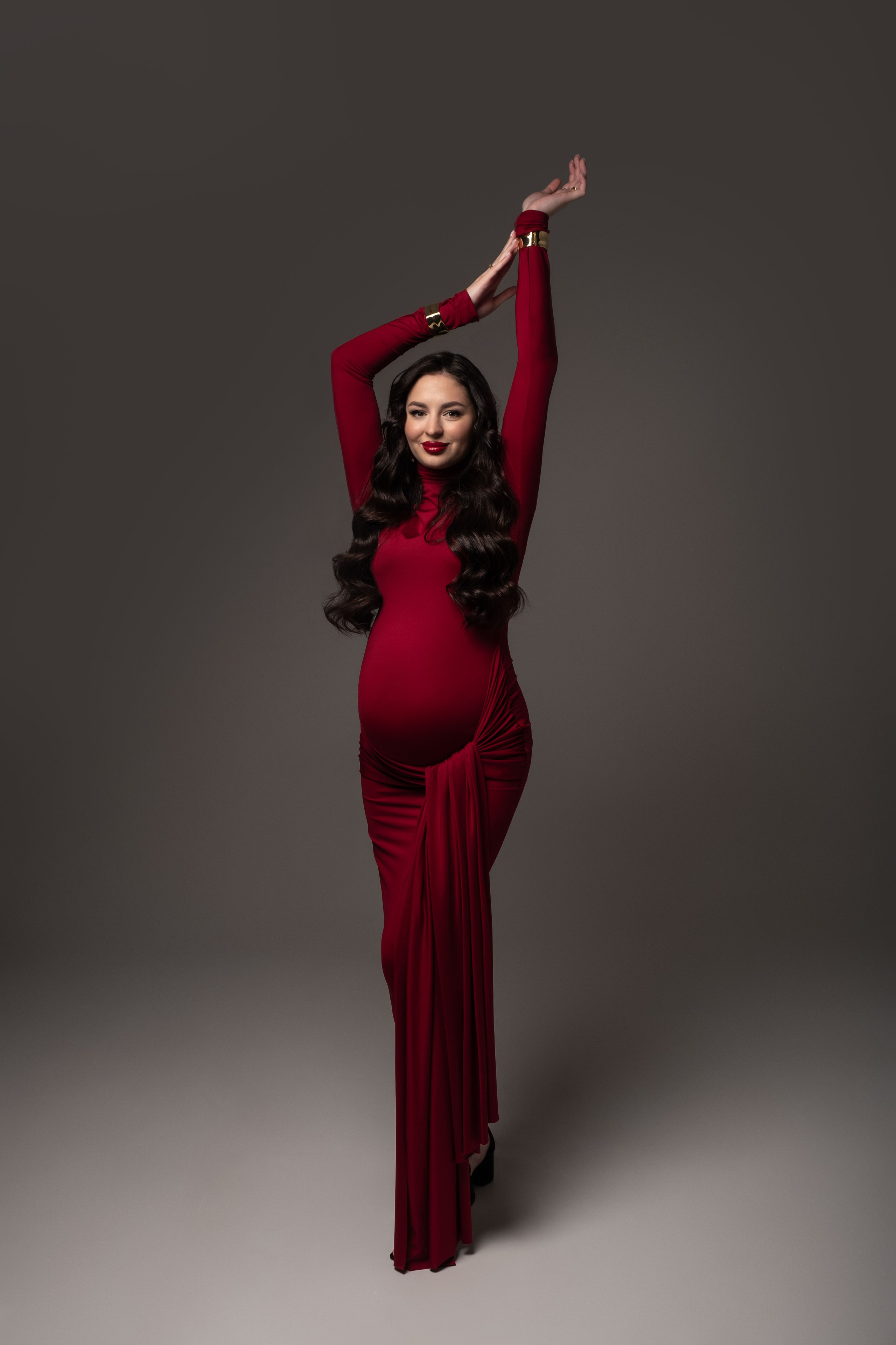 Беременность. Студия. Фотограф беременности Демочкина Елена