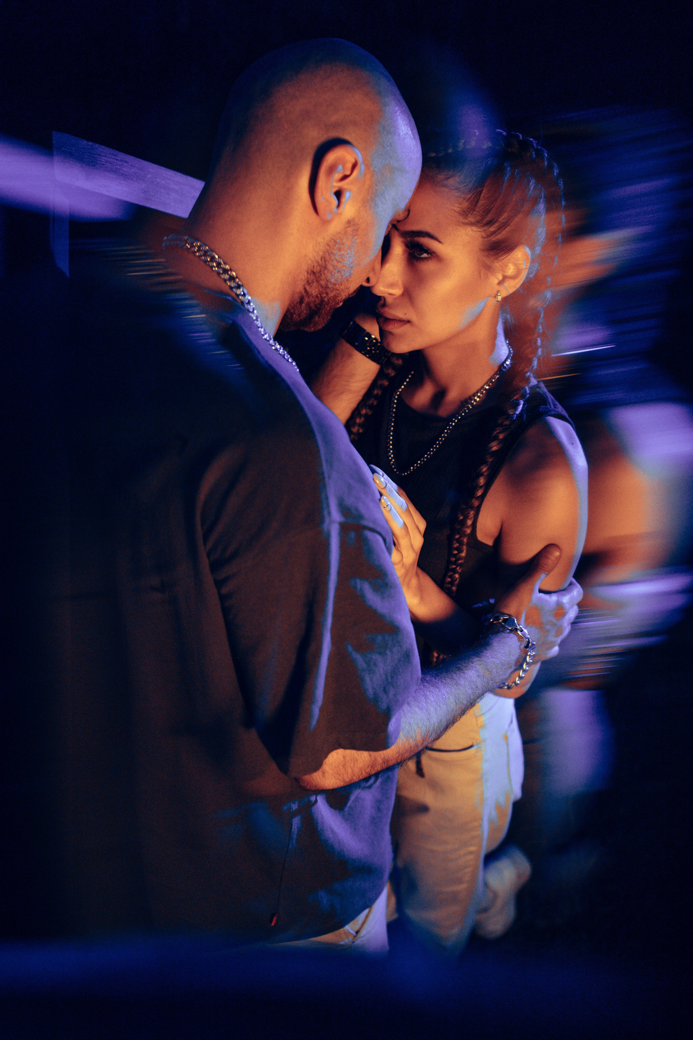 Город для двоих. Портретный фотограф Лакшин Денис. Истории через фотографию