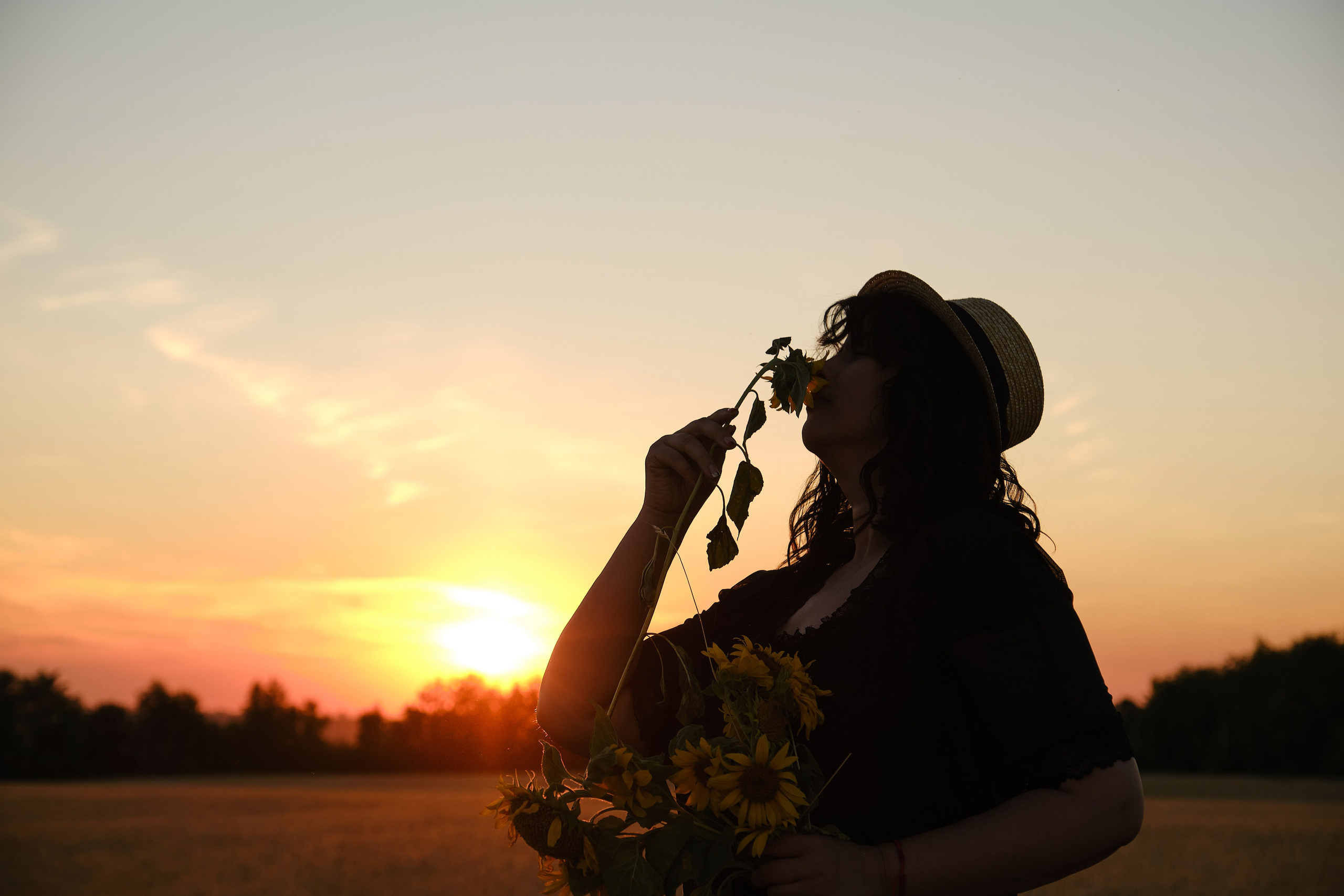 Летняя фотосессия на природе, в лесу, на улице. Семейная с детьми
