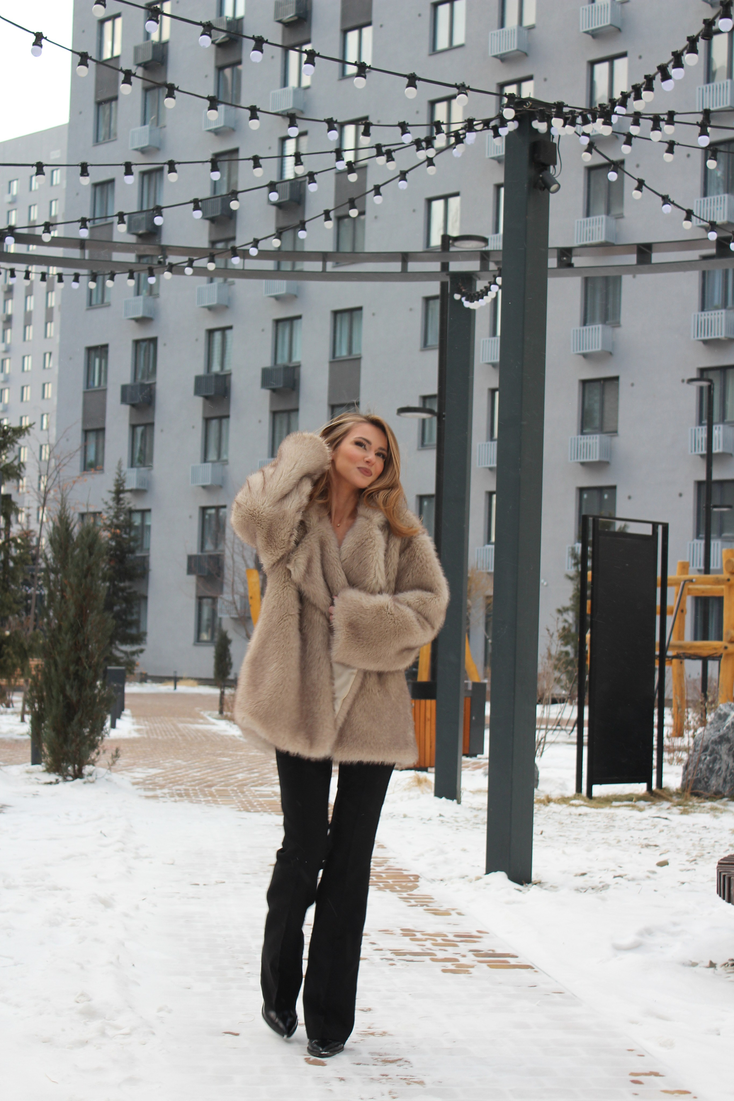 Прогулочная фотосессия Лизы. Твой фотограф и видеограф в Тюмени — Сергей Бизин