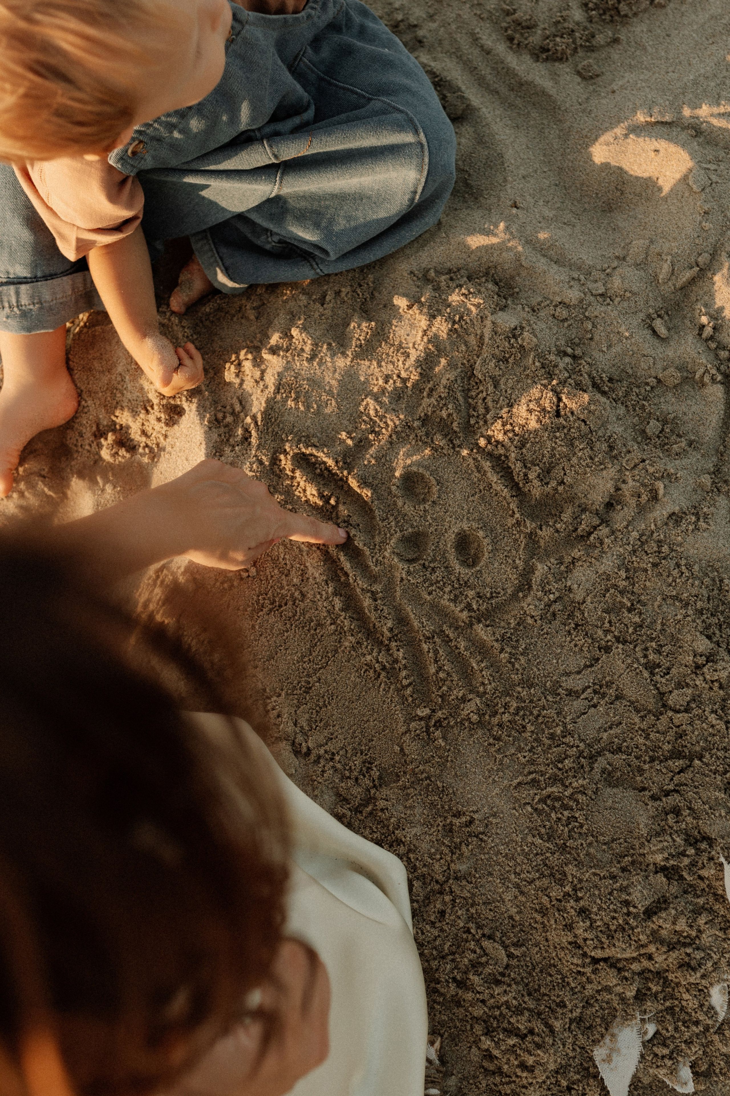Трое у реки, не считая фотографа. Семейный фотограф в Краснодаре Яна Морева