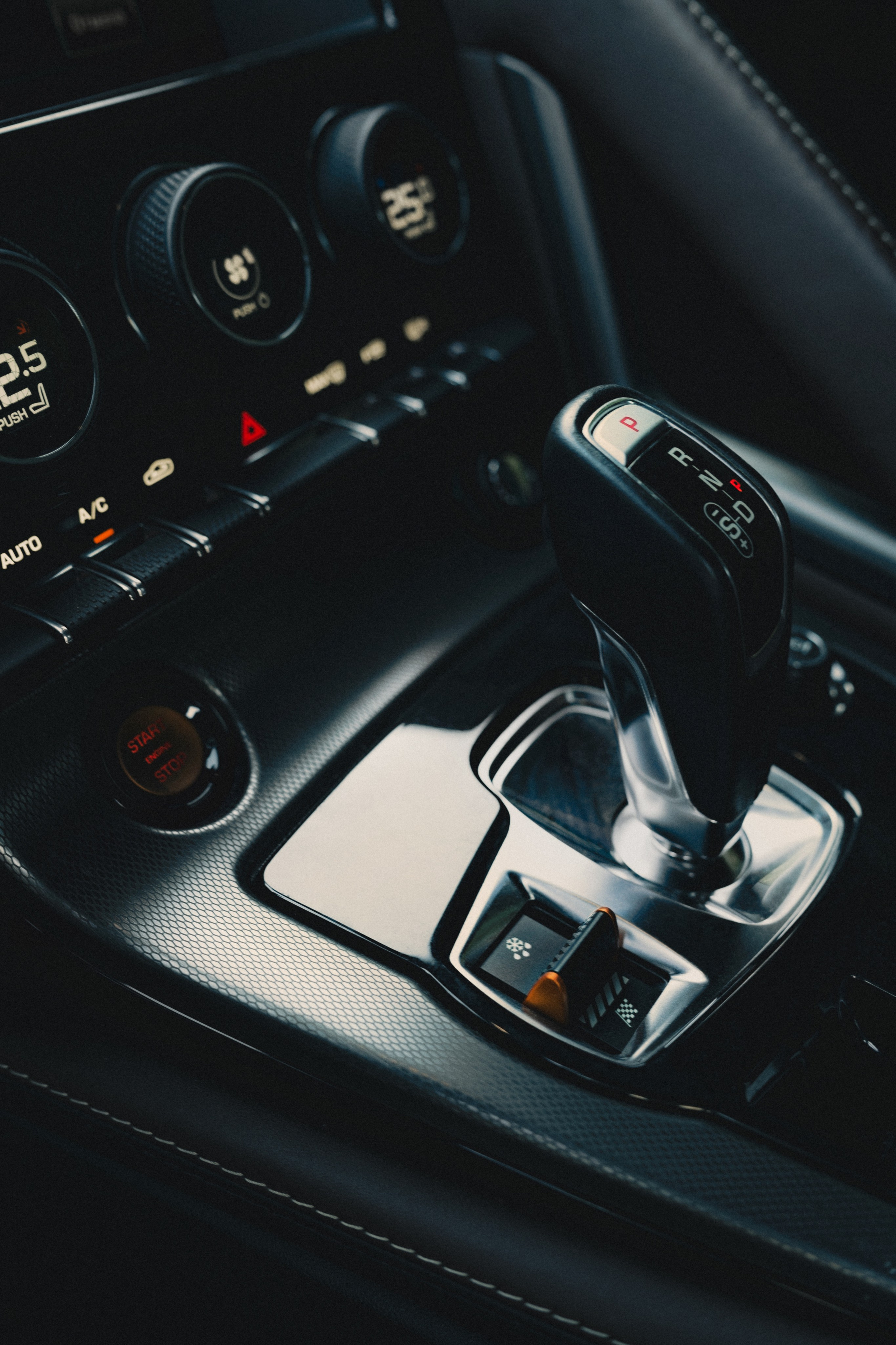 Jaguar F-type S x Egor. Фотограф Илья К. в Москве