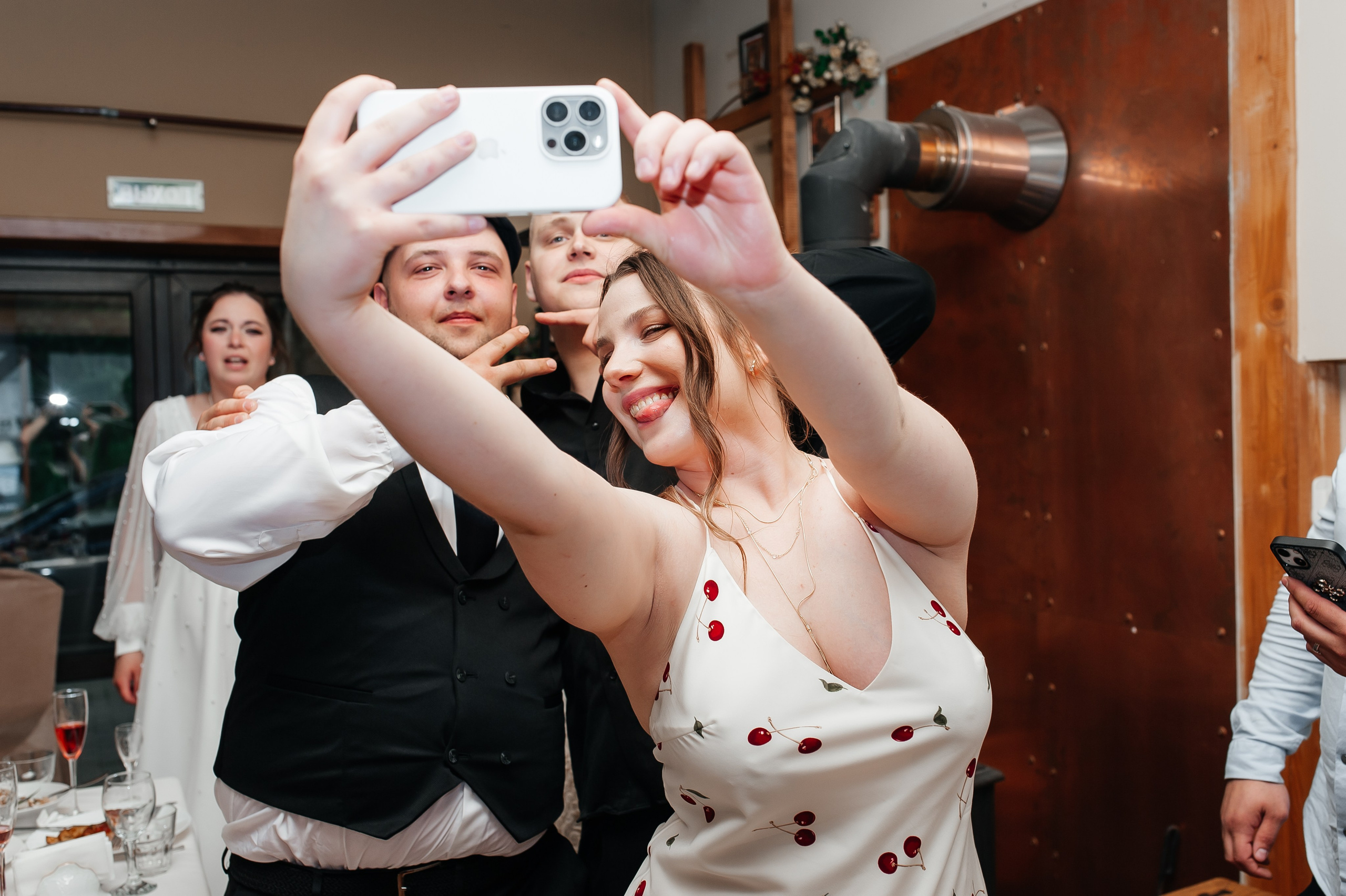 Свадебный банкет Анастасии и Андрея — озеро Белое — 06.06.25