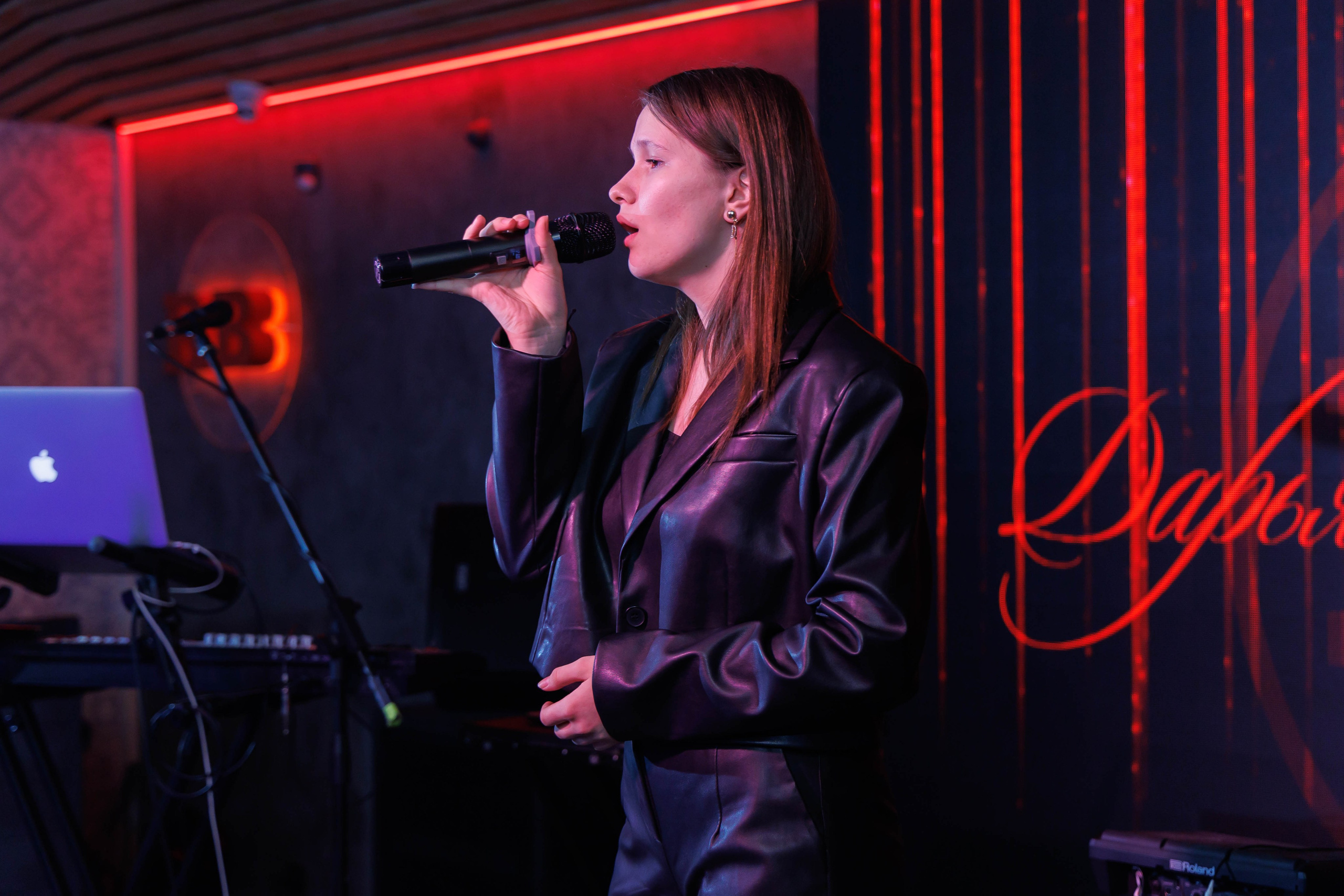 День рождения Red Bar. Ваши Истории. Фотограф/видеограф. Абакан