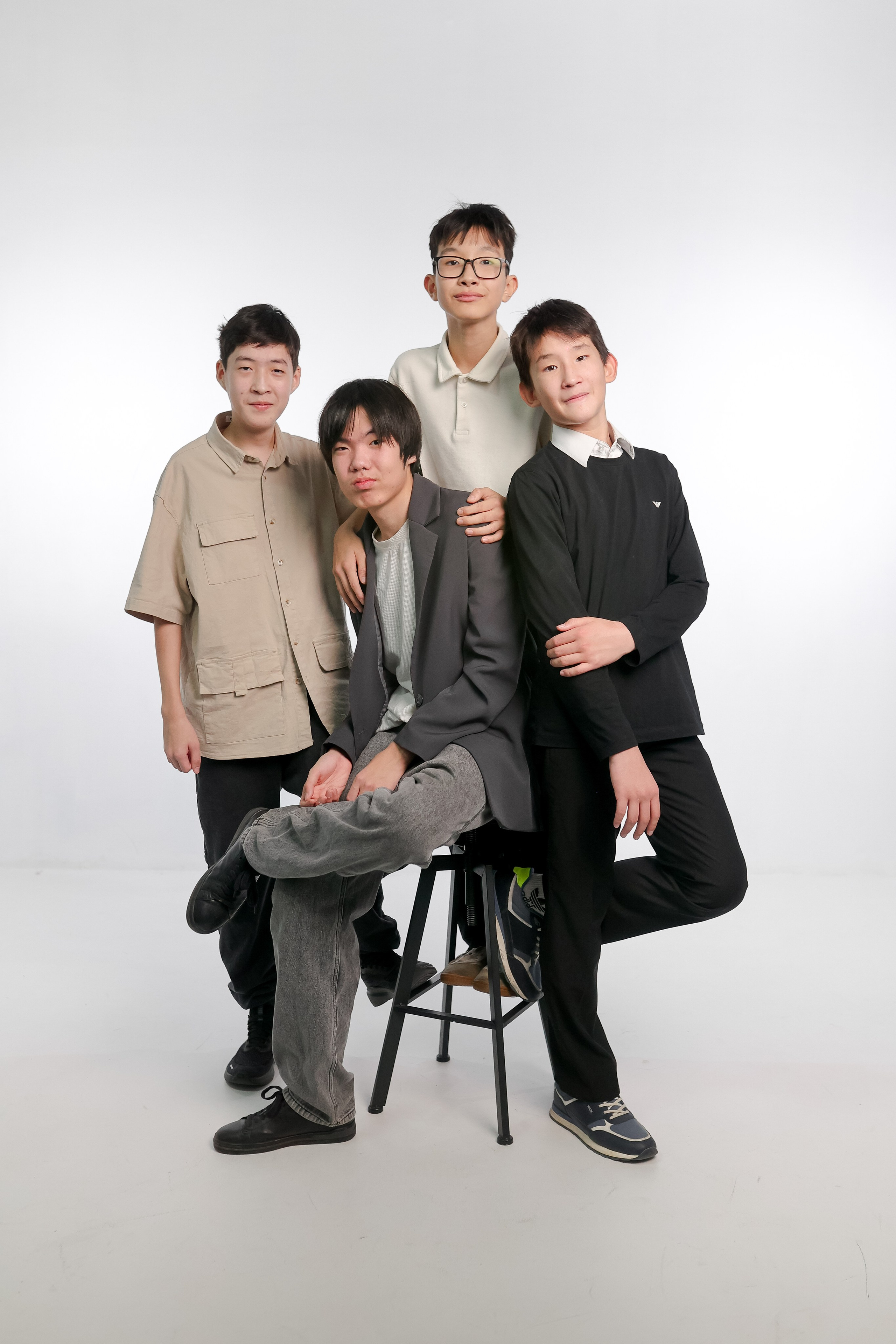 Выпускные альбомы для школ. Фотостудия Фотодом. Якутск