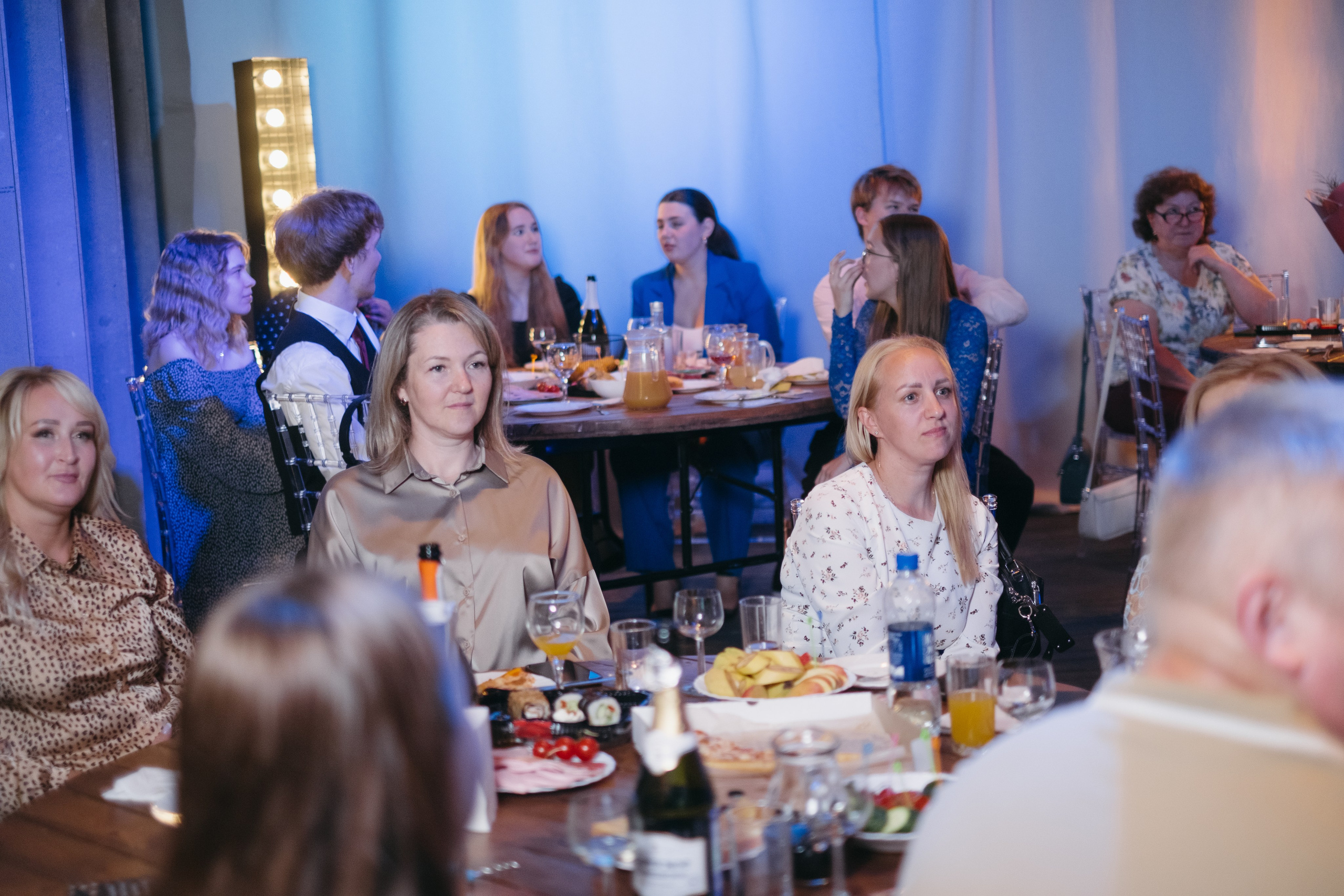 Выпускной 11 класс. Свадебный и репортажной фотограф Денис Ожигин в Краснодаре и Краснодарском крае