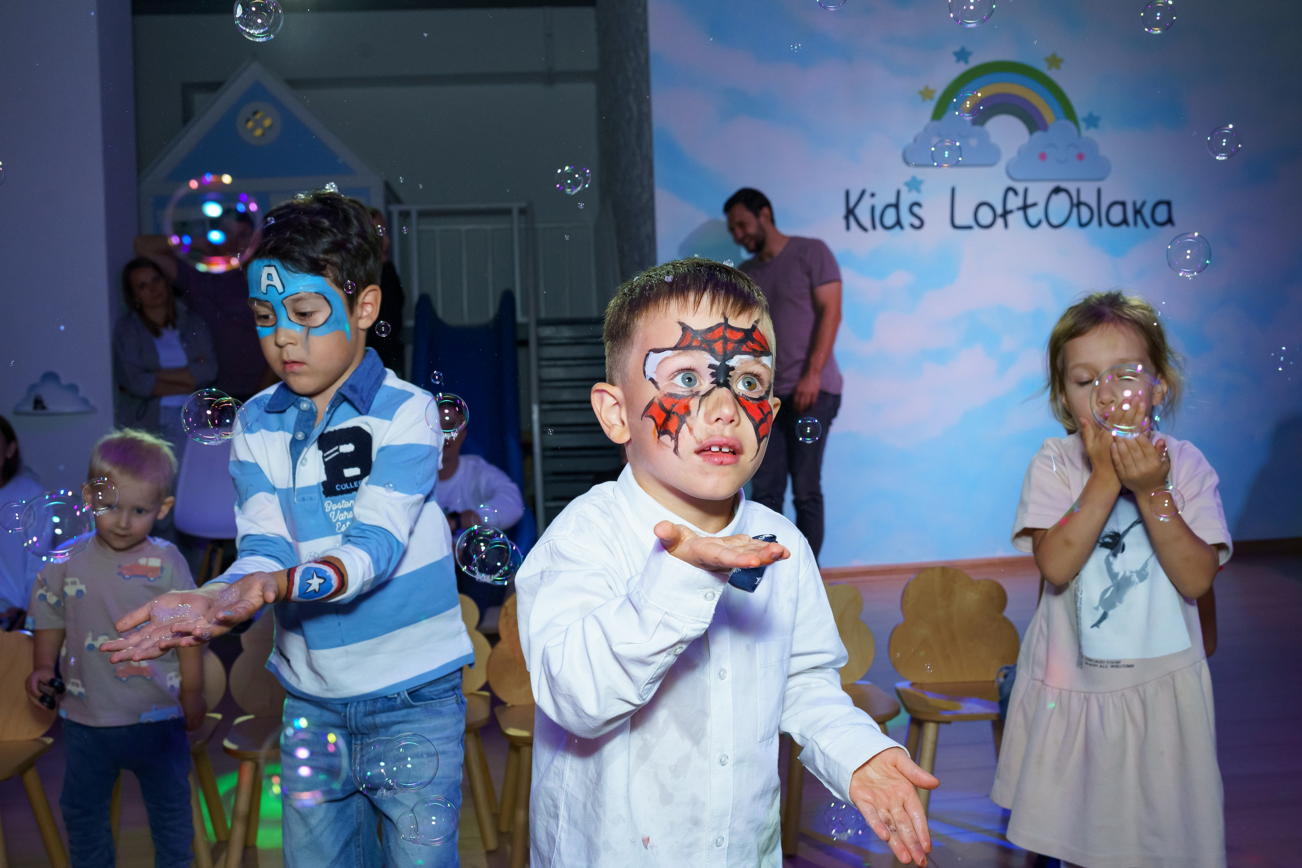 Портфолио Репортажная съемка детских праздников. Фотограф Екатерина Канчалаба