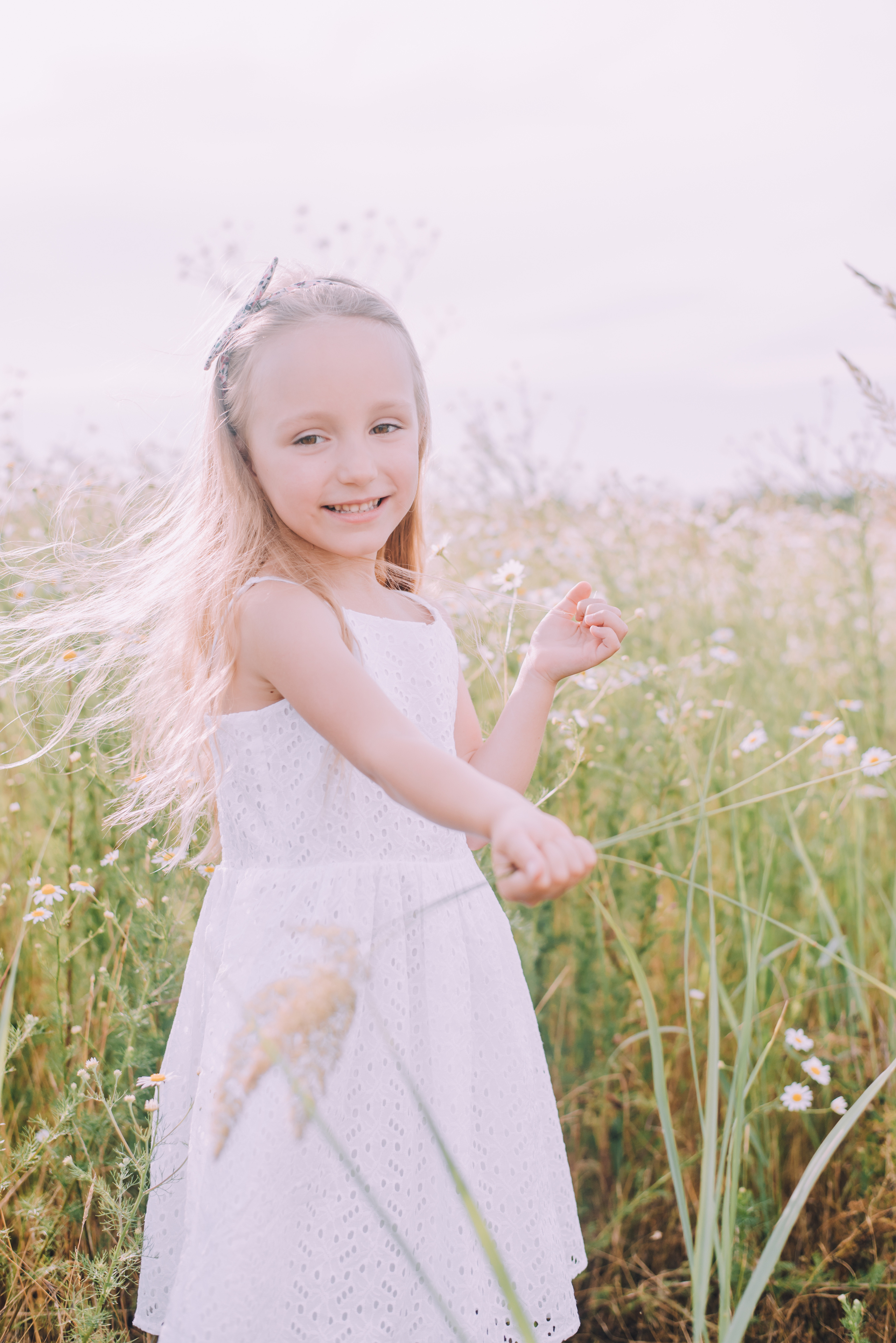 Ромашковая история Марии и Алисы. Фотограф в Краснодаре Зеленкина Дарья