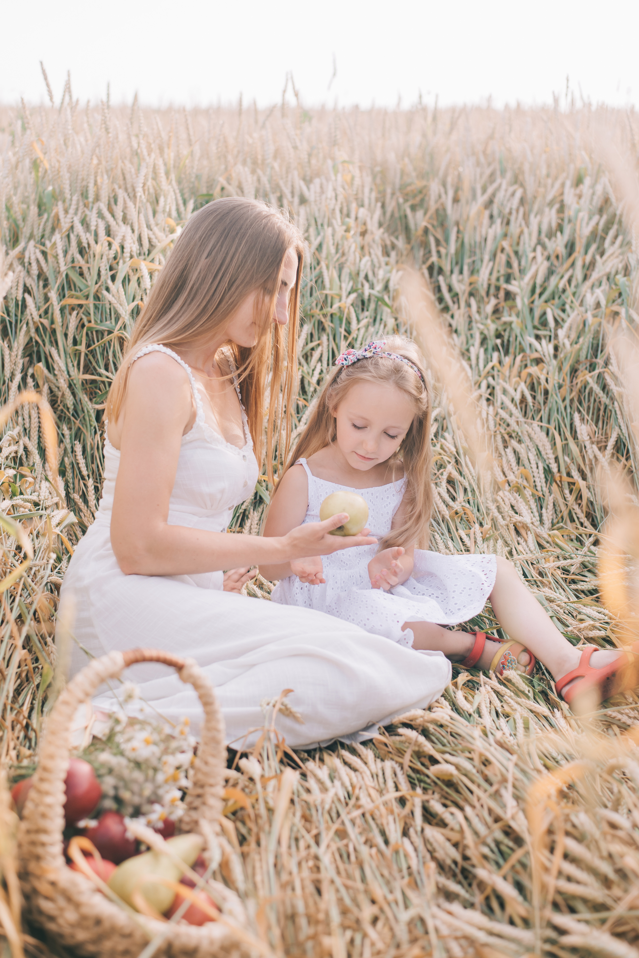 Ромашковая история Марии и Алисы. Фотограф в Краснодаре Зеленкина Дарья