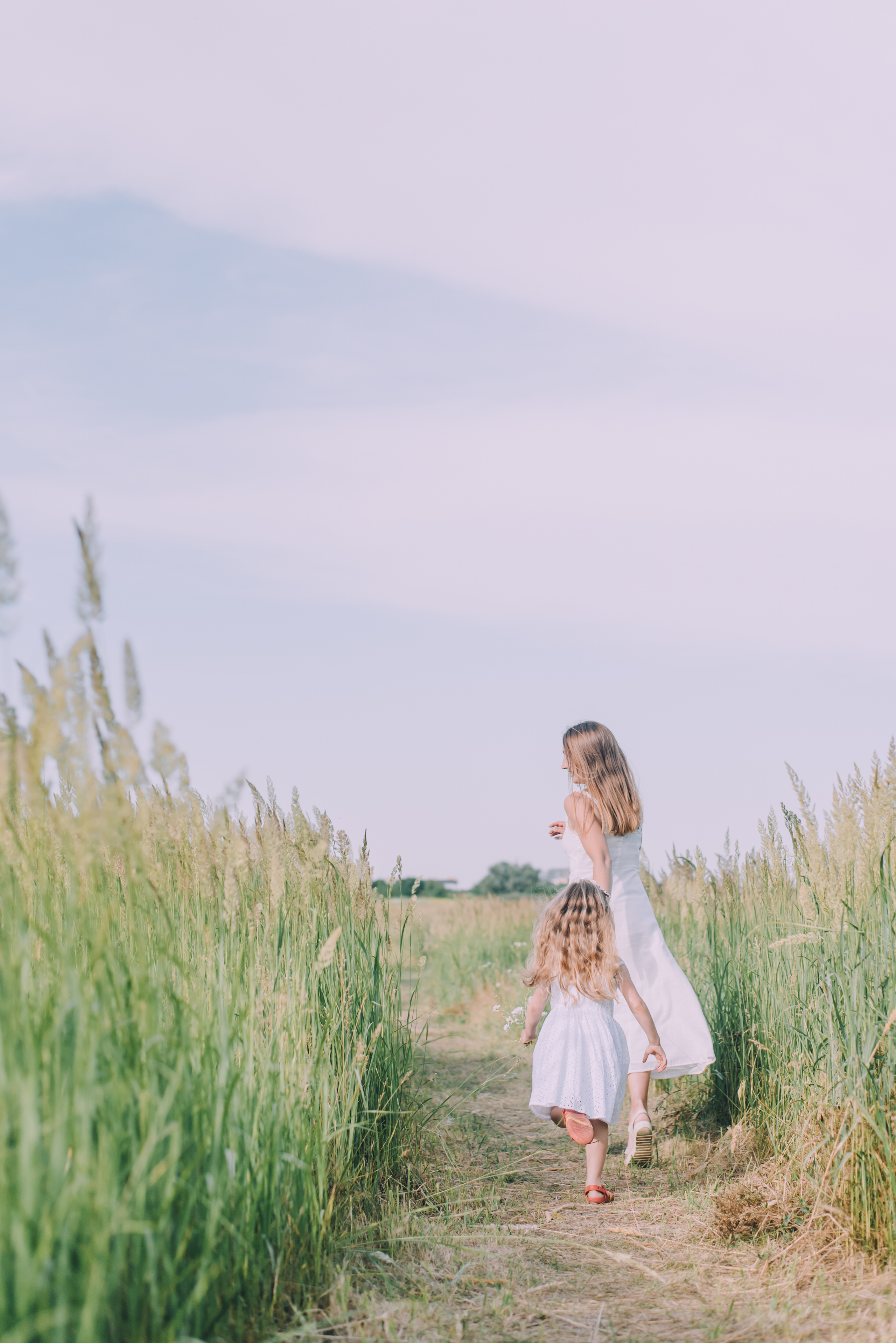 Ромашковая история Марии и Алисы. Фотограф в Краснодаре Зеленкина Дарья