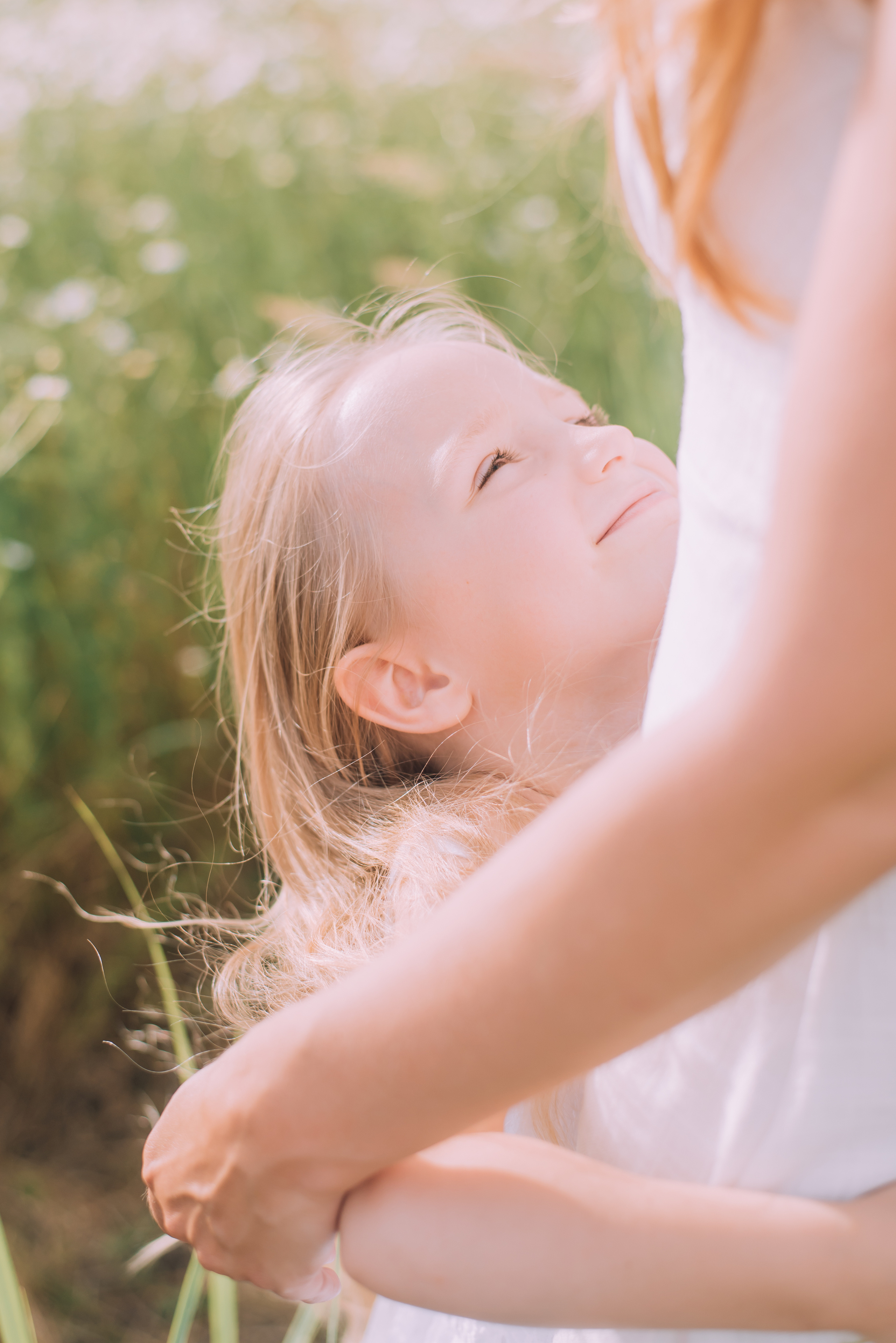 Ромашковая история Марии и Алисы. Фотограф в Краснодаре Зеленкина Дарья