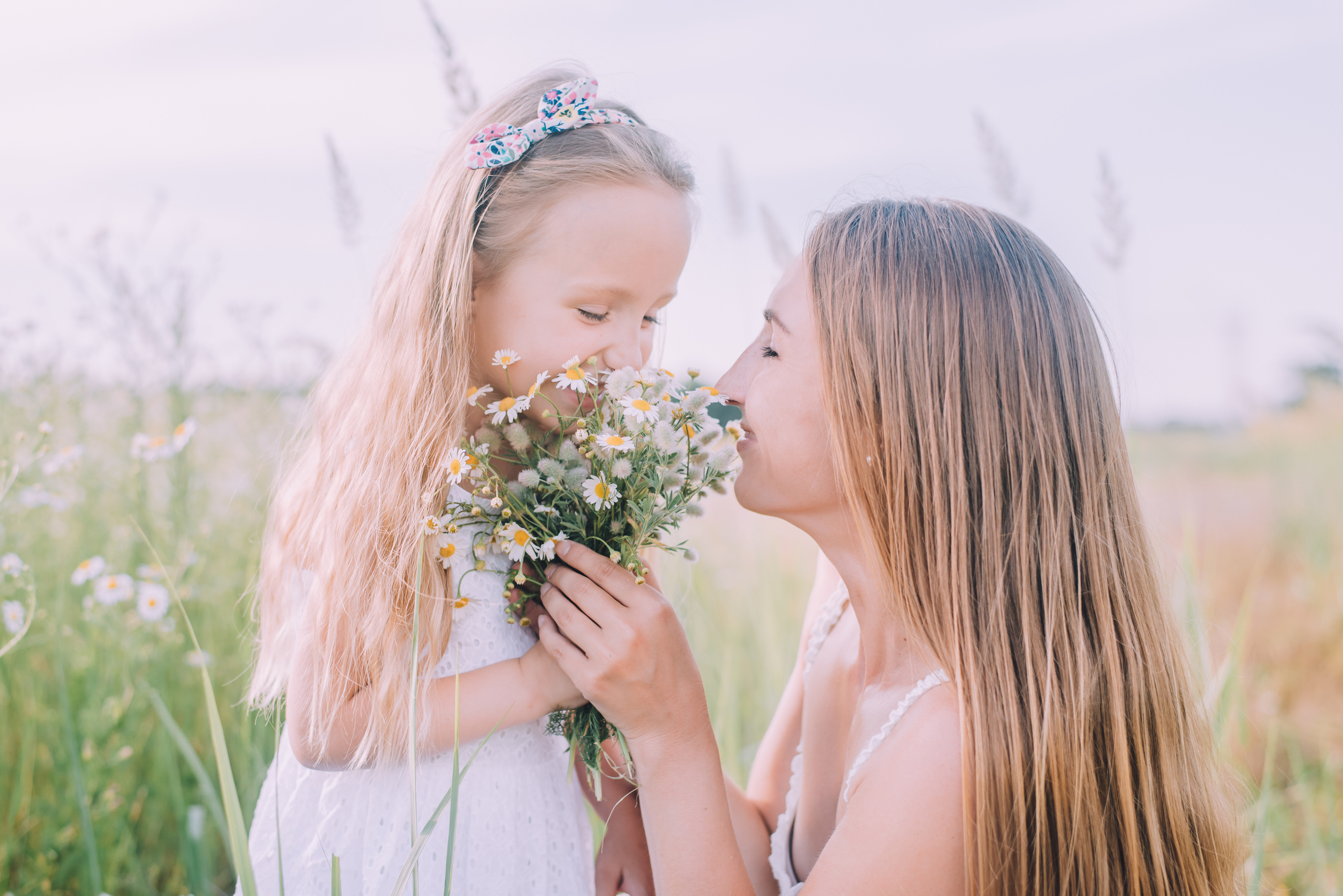 Ромашковая история Марии и Алисы. Фотограф в Краснодаре Зеленкина Дарья