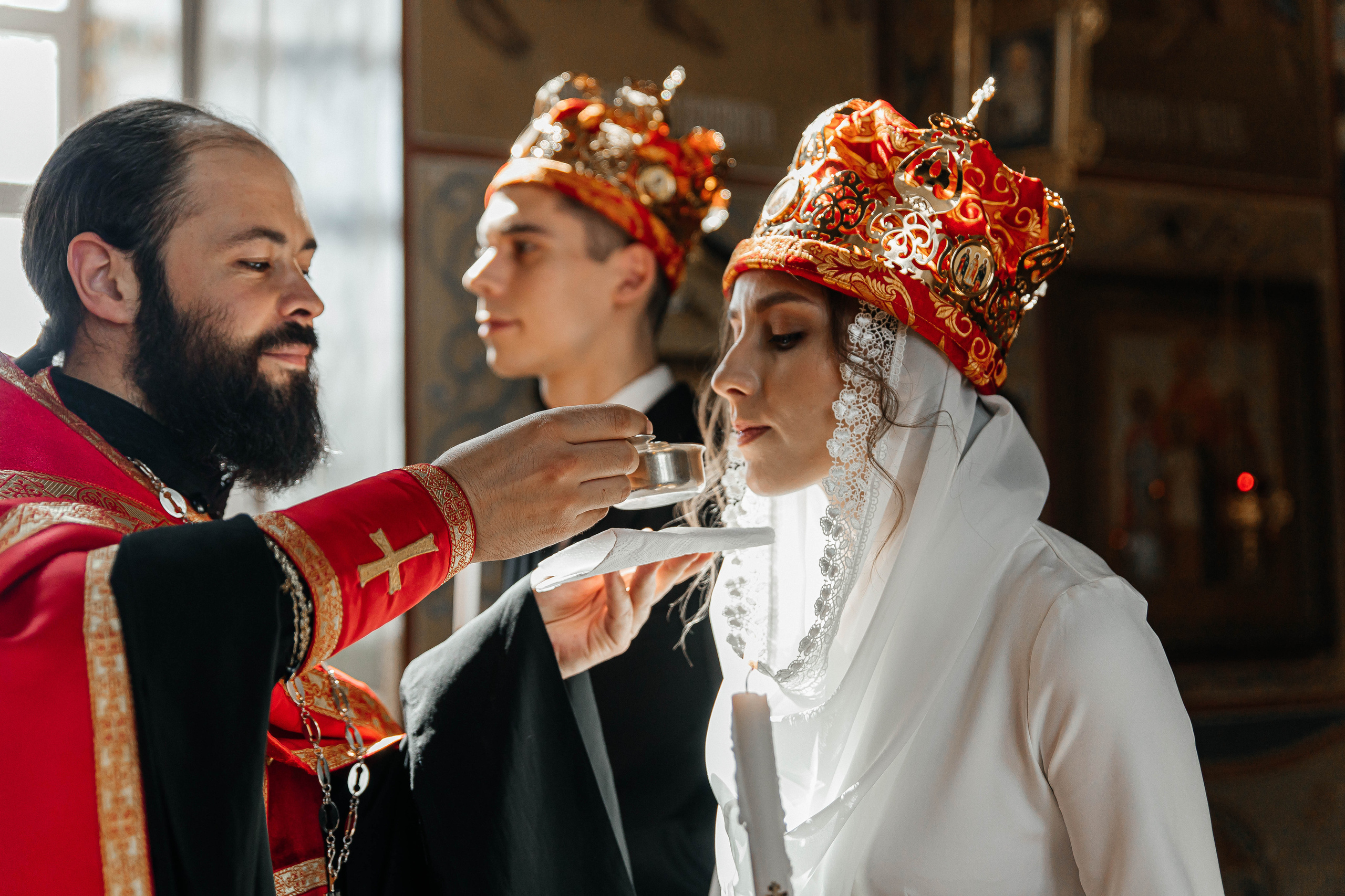 Венчание Наталья и Сергей. 1.05.2022 (Храм рождества Христова). Фотограф в Красногорске Инна Романова, индивидуальные съемки, лавстори