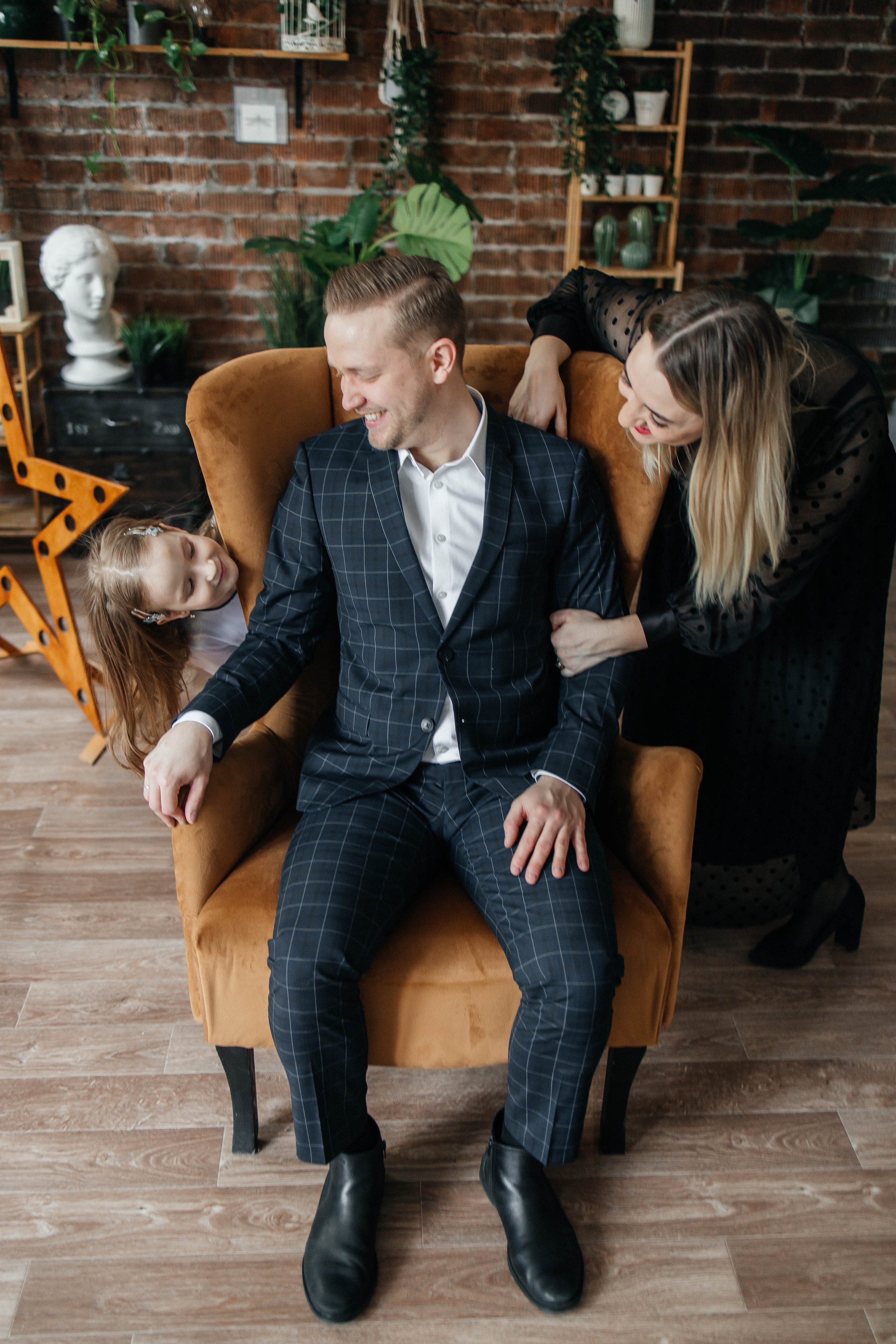 Оксана с семьей. Letotut.studio. Фотограф в Красногорске Инна Романова, индивидуальные съемки, лавстори