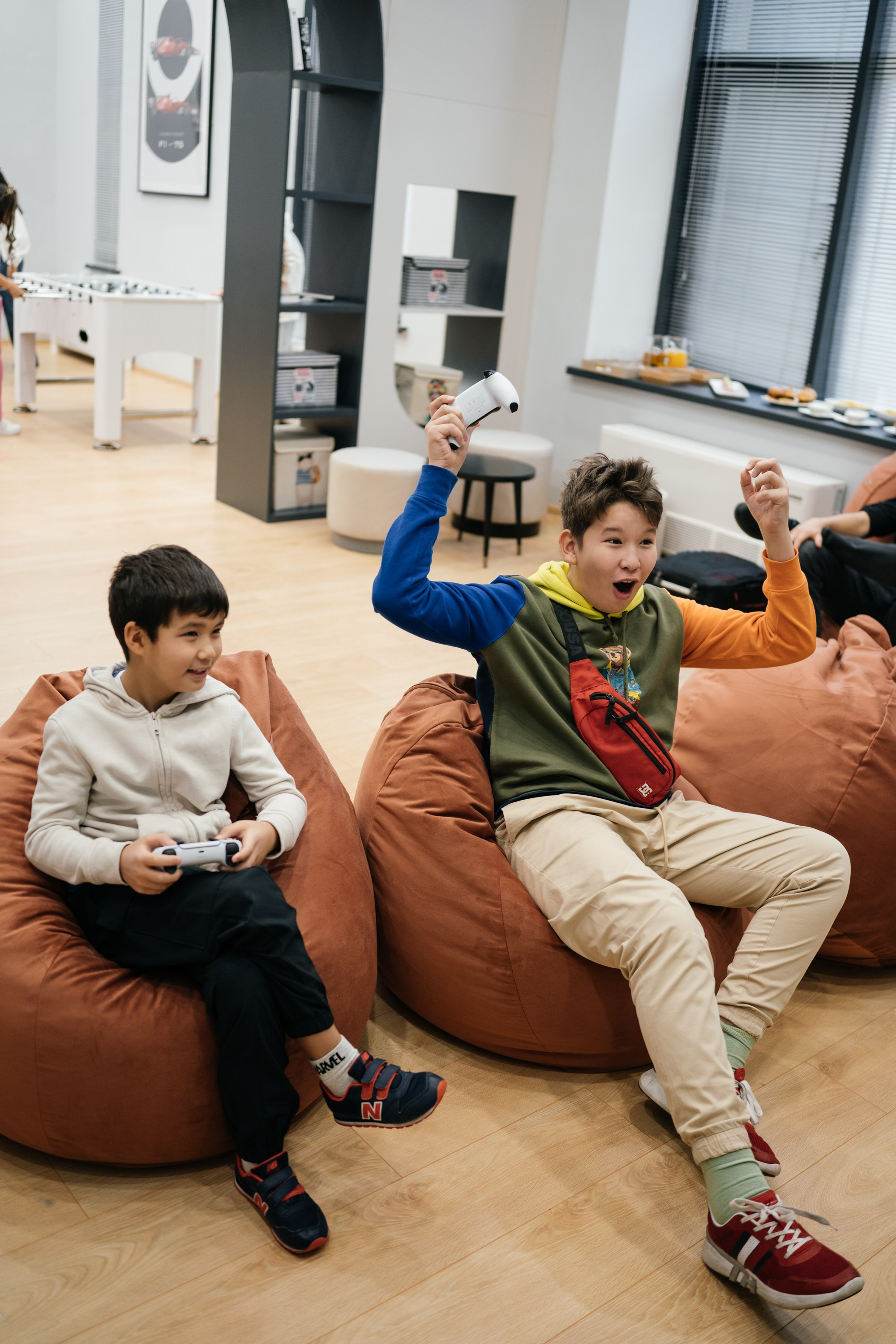 Sweet otel kids club. Свадебный фотограф алматы Шожебаев Кайрат