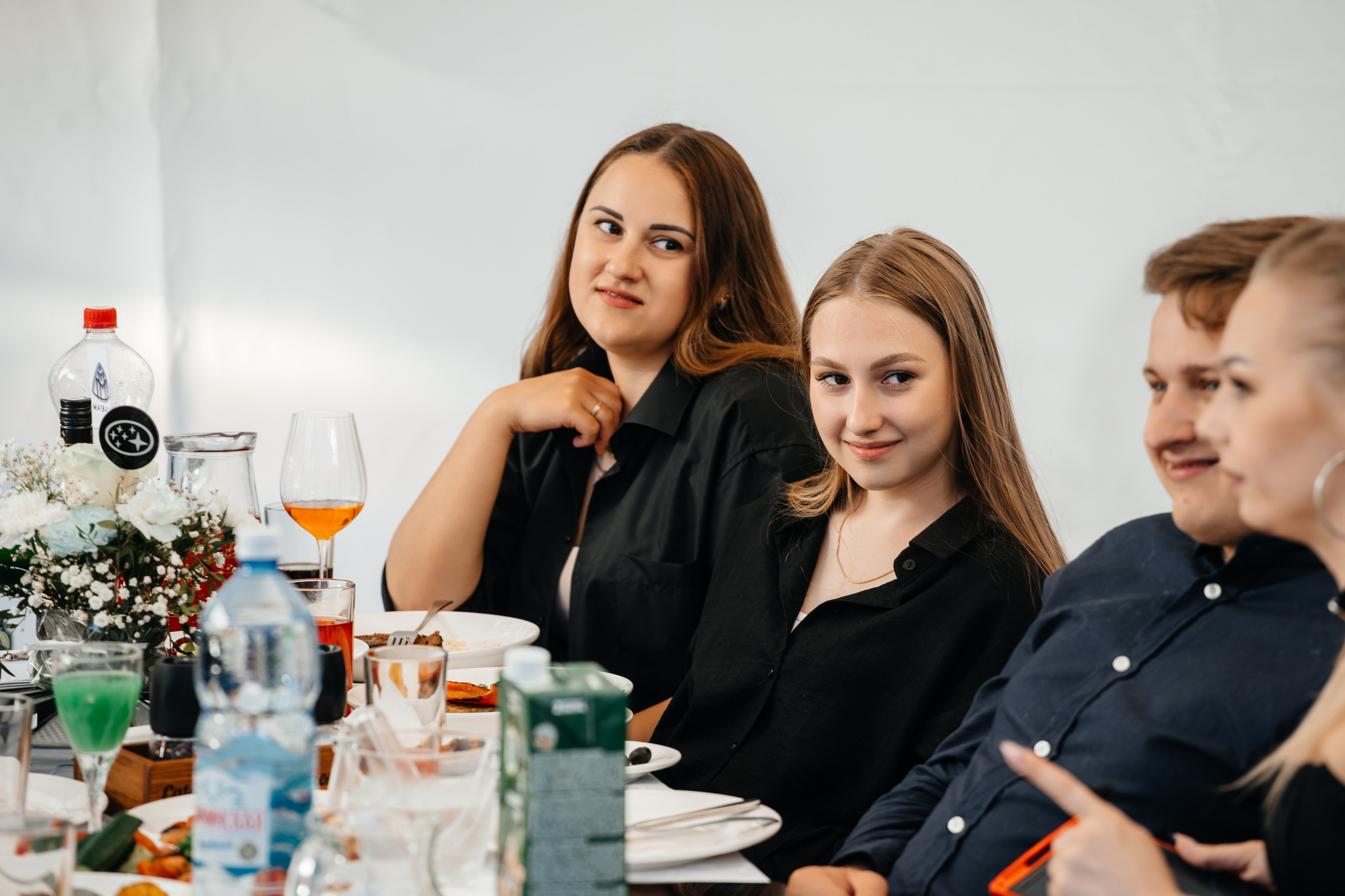 Анна & Евгений проект «Четыре свадьбы» на Пятнице. Свадебный фотограф Барнаул Алексей Павлов