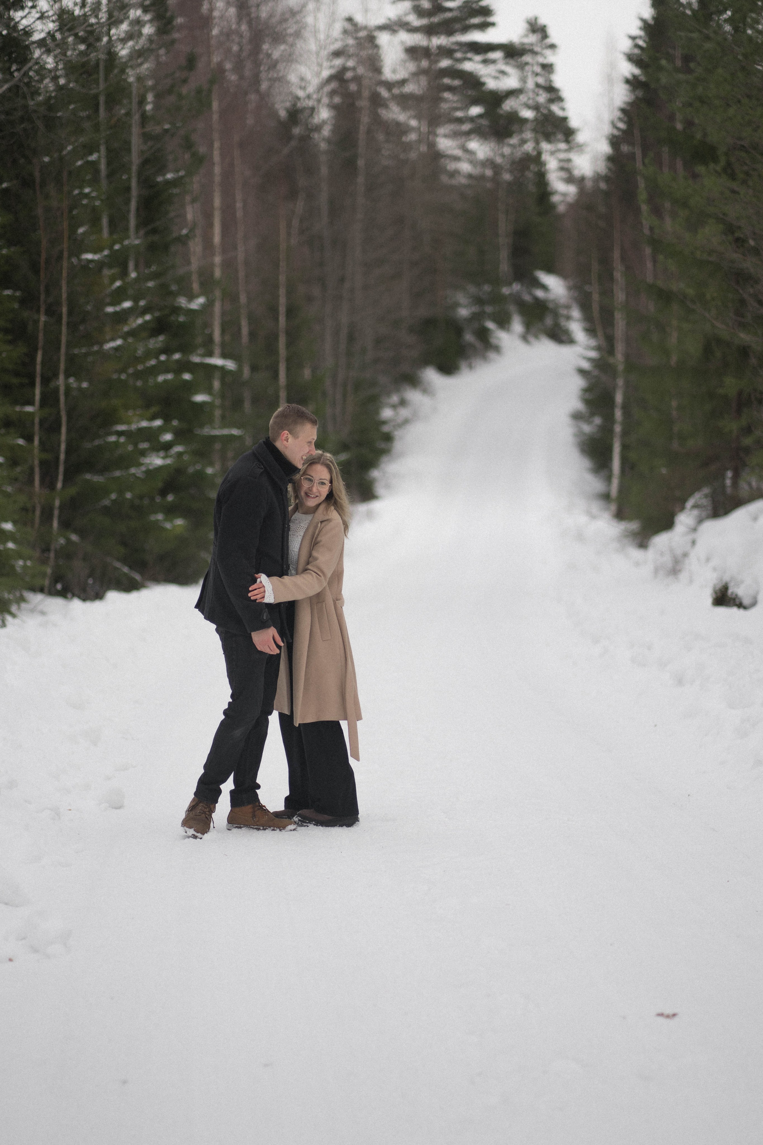 Tytti and Yusus. Lifestyle photographer Turku. I catch emotions in the frame