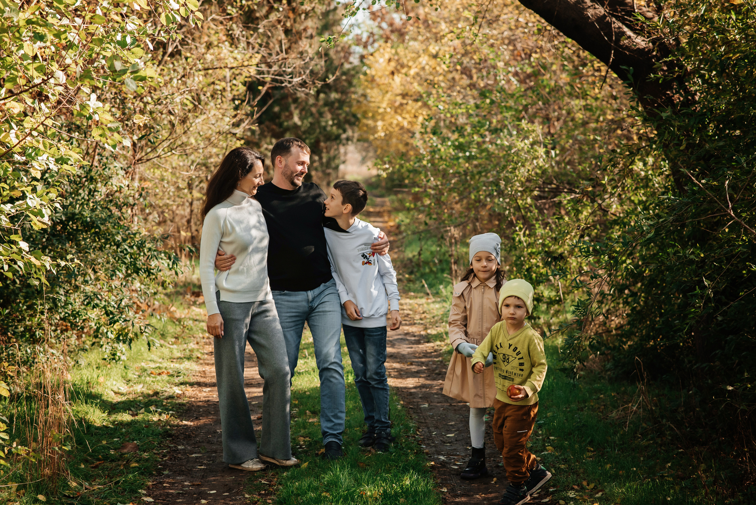 Осенняя прогулка. Детский и семейный фотограф выпускной альбом Приморско-Ахтарск