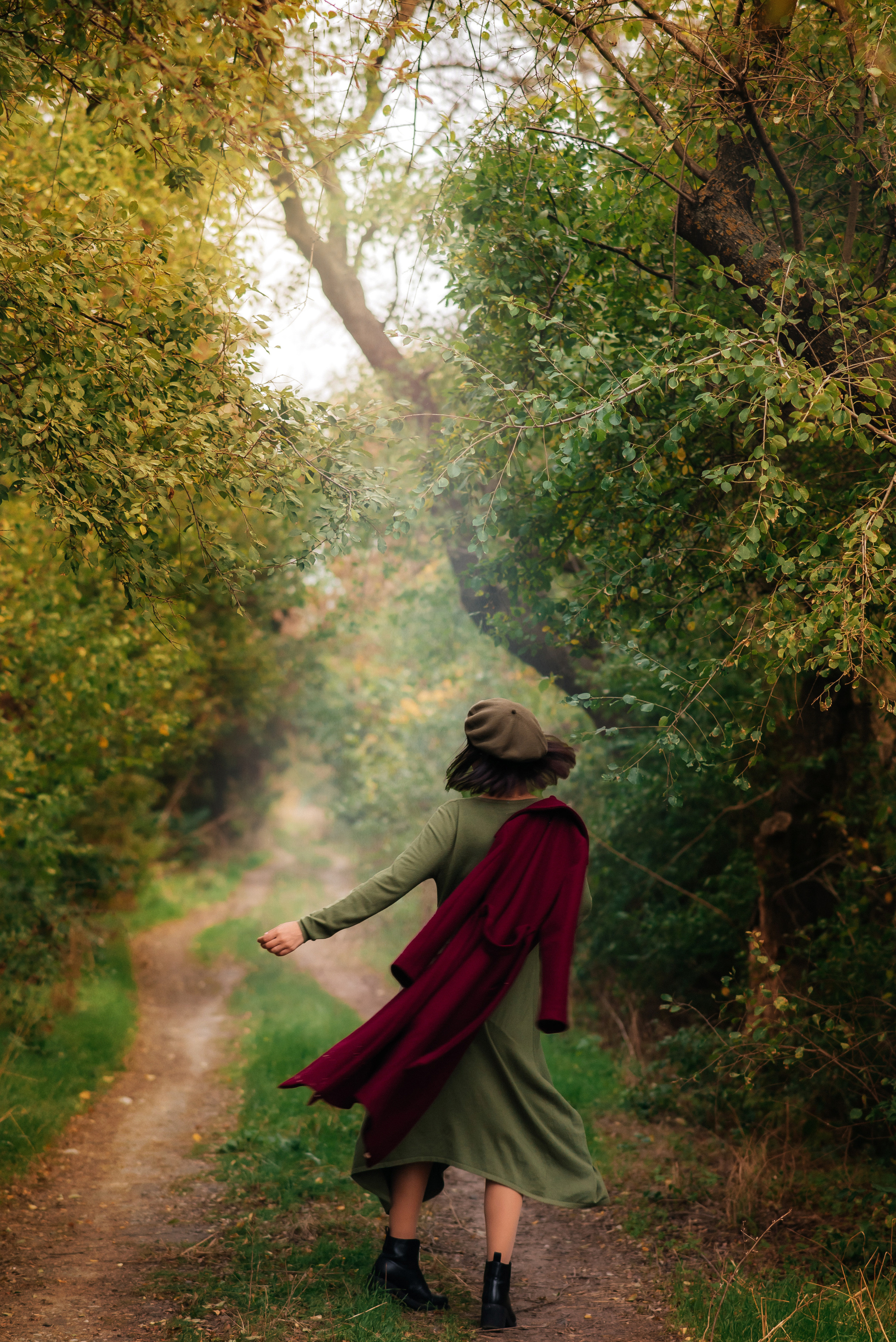 Осень — это сны листопада. Детский и семейный фотограф выпускной альбом Приморско-Ахтарск
