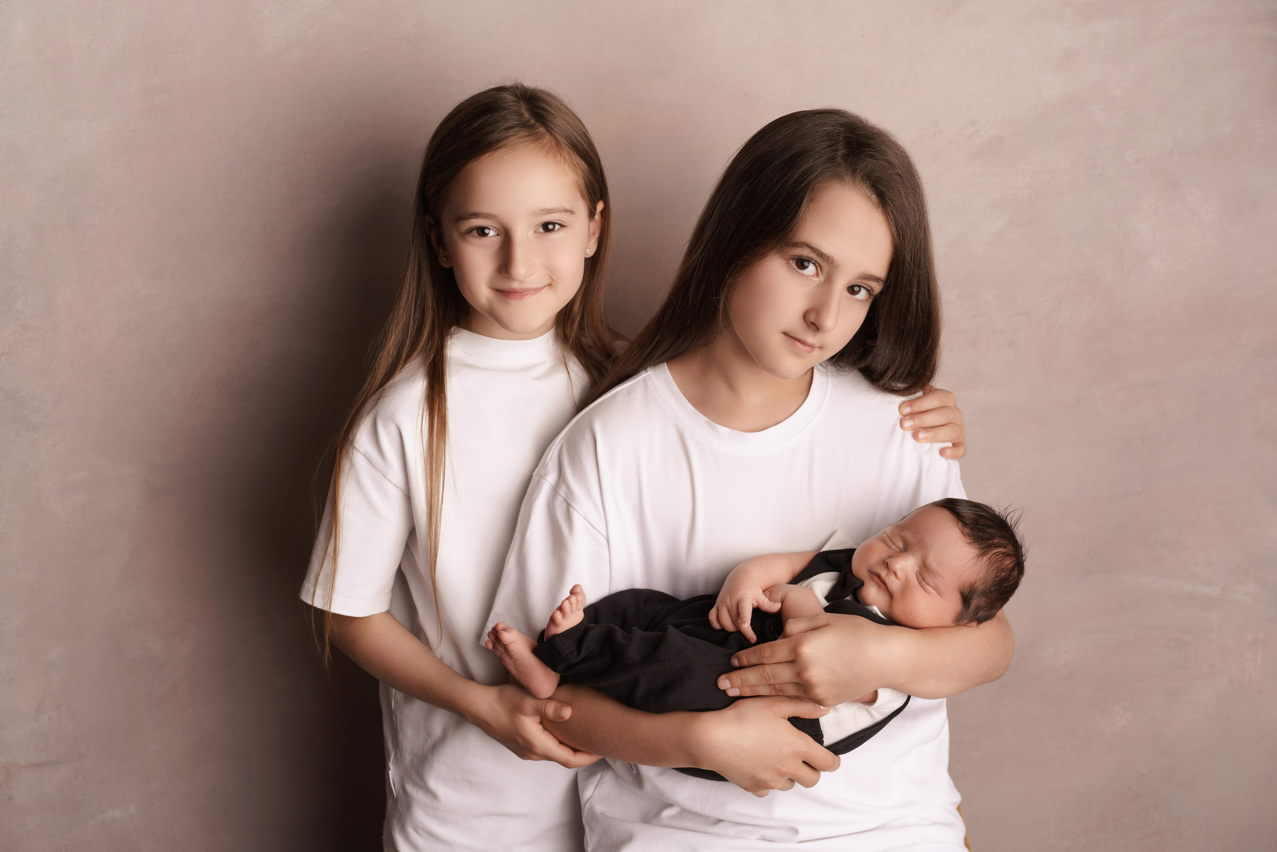 Семейные фотосессии с новорожденными | Трогательные кадры малышей и их близких в Москве и МО. Фотосессия новорожденных в Москве и Московской области | Профессиональный фотограф newborn — Татьяна Иванова