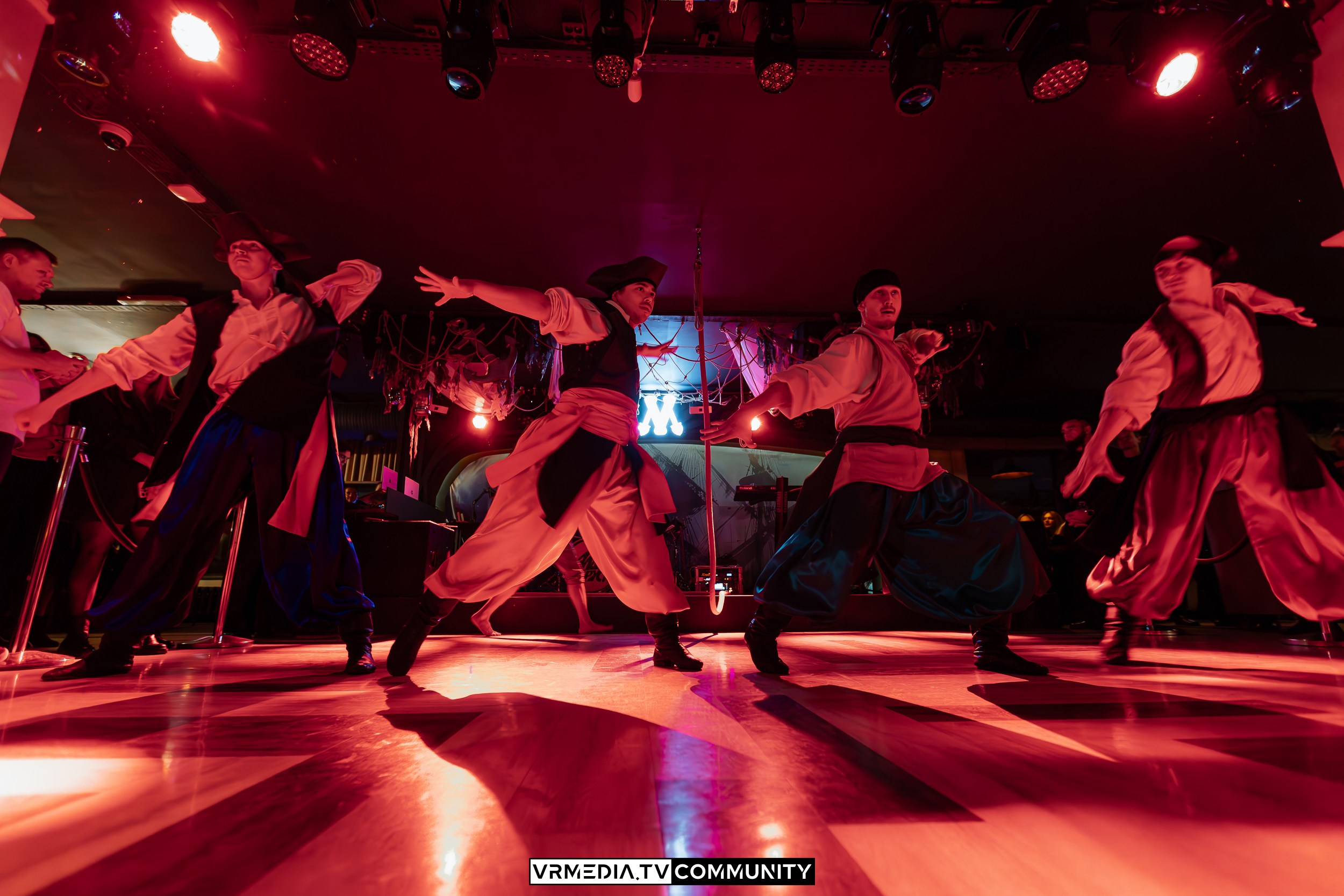 Ресторан «Мюнхен»: Часть команды — часть корабля