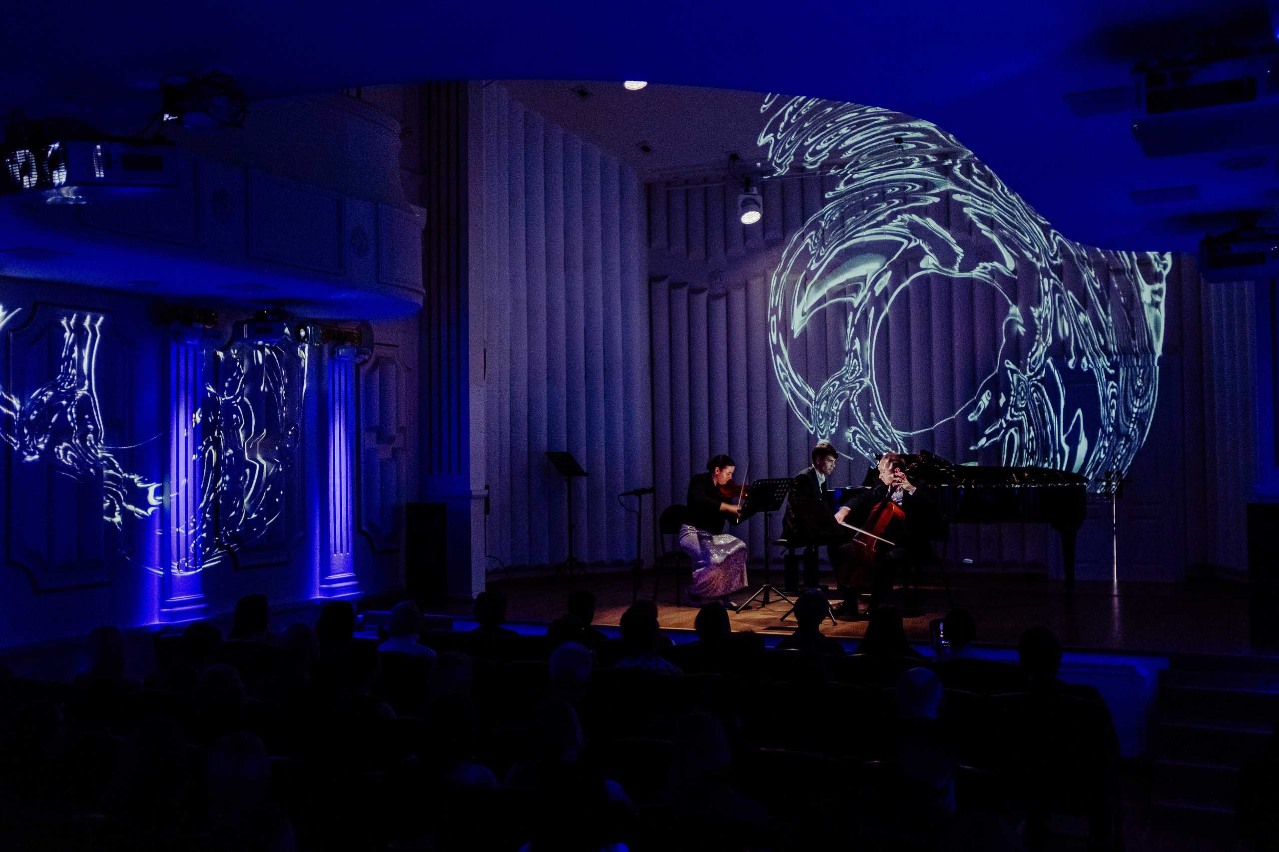 Опус Люмина