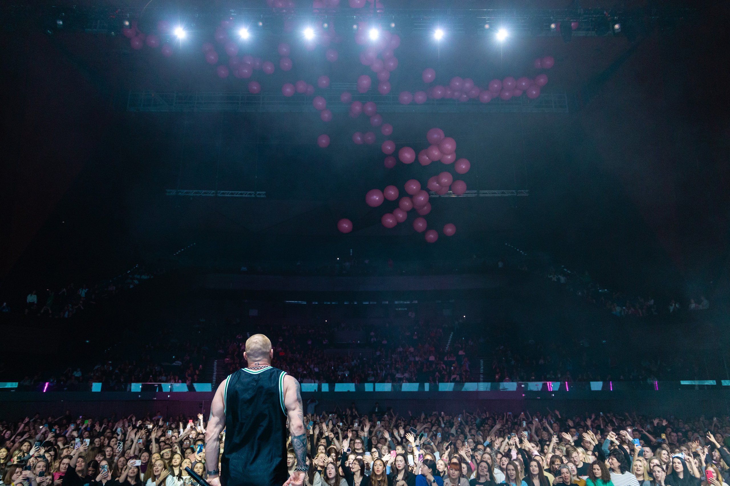 Концерт Лёши Свика